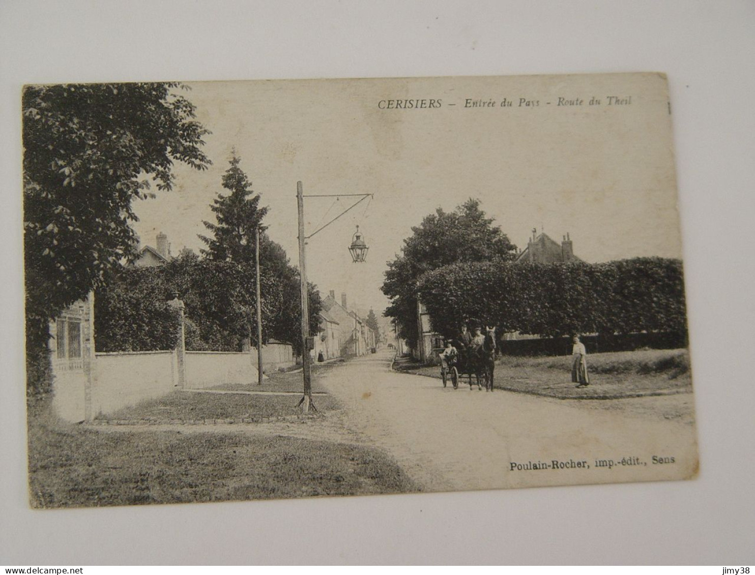 YONNE-CERISIERS-ENTREE DU PAYS ROUTE DE THEIL ANIMEE - Cerisiers