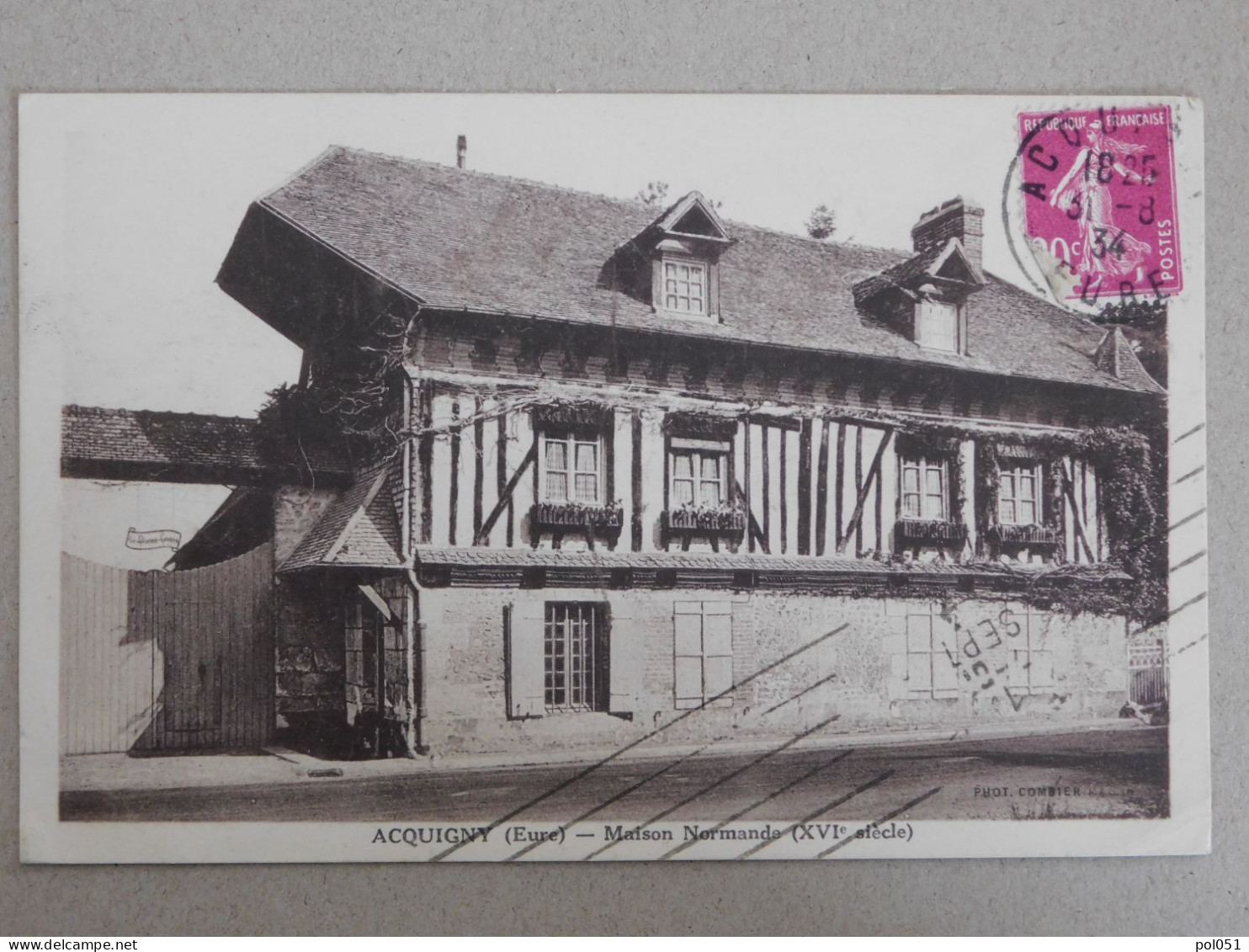 27 - EURE Acquigny Maison Normande XVI Siecle - Acquigny