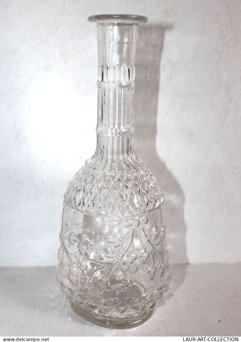 JOLIE ANCIENNE CARAFE BOUTEILLE EN VERRE MOULÉ MOTIF FLORAL FLEUR VINTAGE H:23cm / ART DE LA TABLE (2501.8) - Jugs