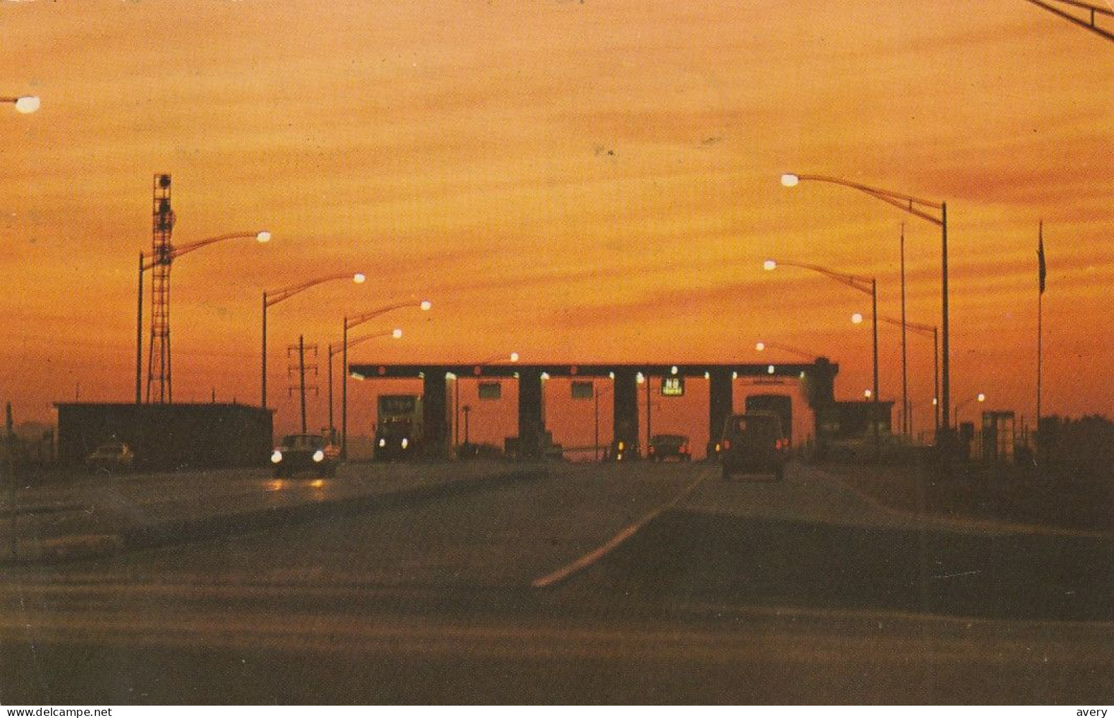 Pennsylvania Turnpike ,Day Begins In The Harrisburg Area "America's Super Highway" - Harrisburg