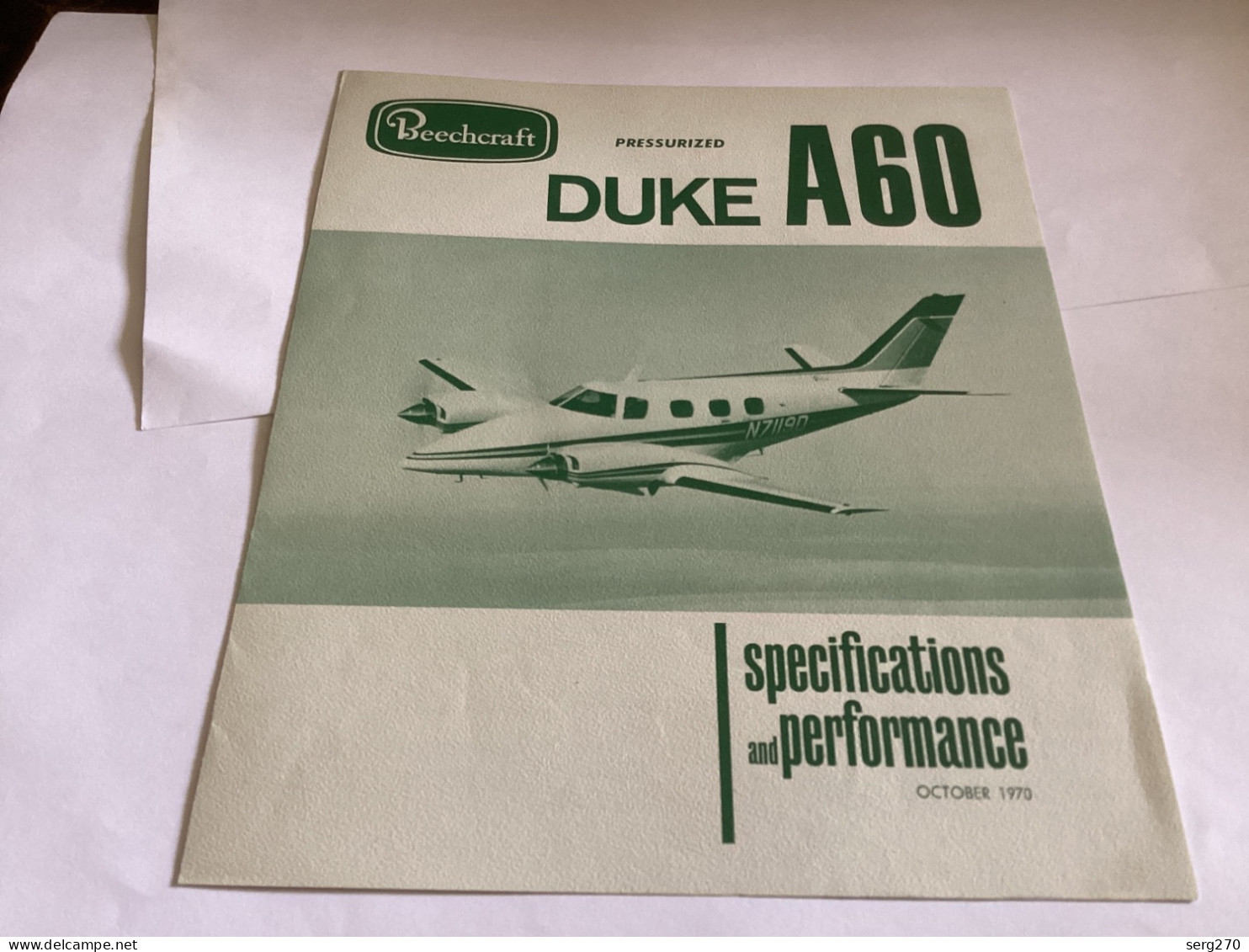 Avion Aviation Beecheraft PRESSURIZIO DUKE AGI 1970 Specifications And Performance OCTOBER 1970 - Verkehr