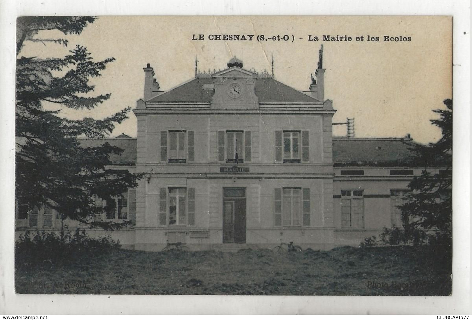 Le Chesnay (78) : La Mairie Et Les écoles En 1939 ETAT PF. - Le Chesnay