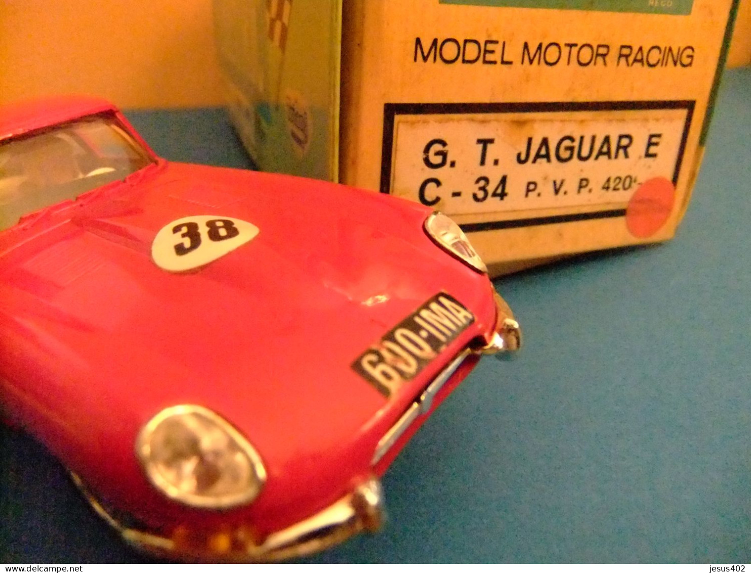 SCALEXTRIC EXIN JAGUAR E ROJO CON CAJA Y PAPELES ORIGINALES DE 1968 Ref. C34