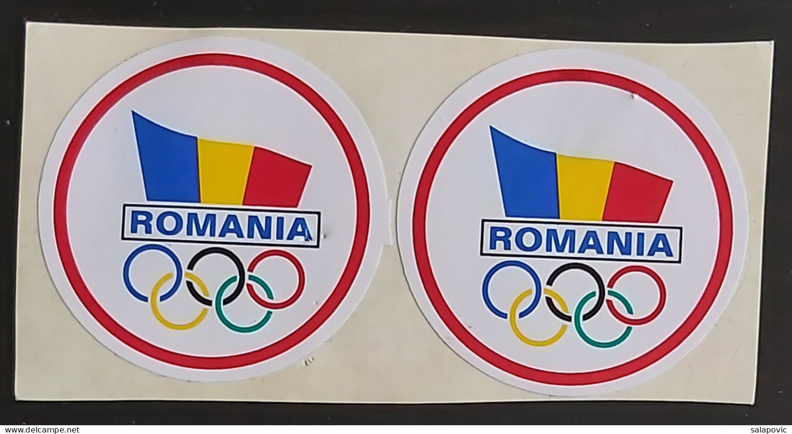 National Olympic Committee NOC ROMANIA, 2 Pieces Sticker  Label - Habillement, Souvenirs & Autres