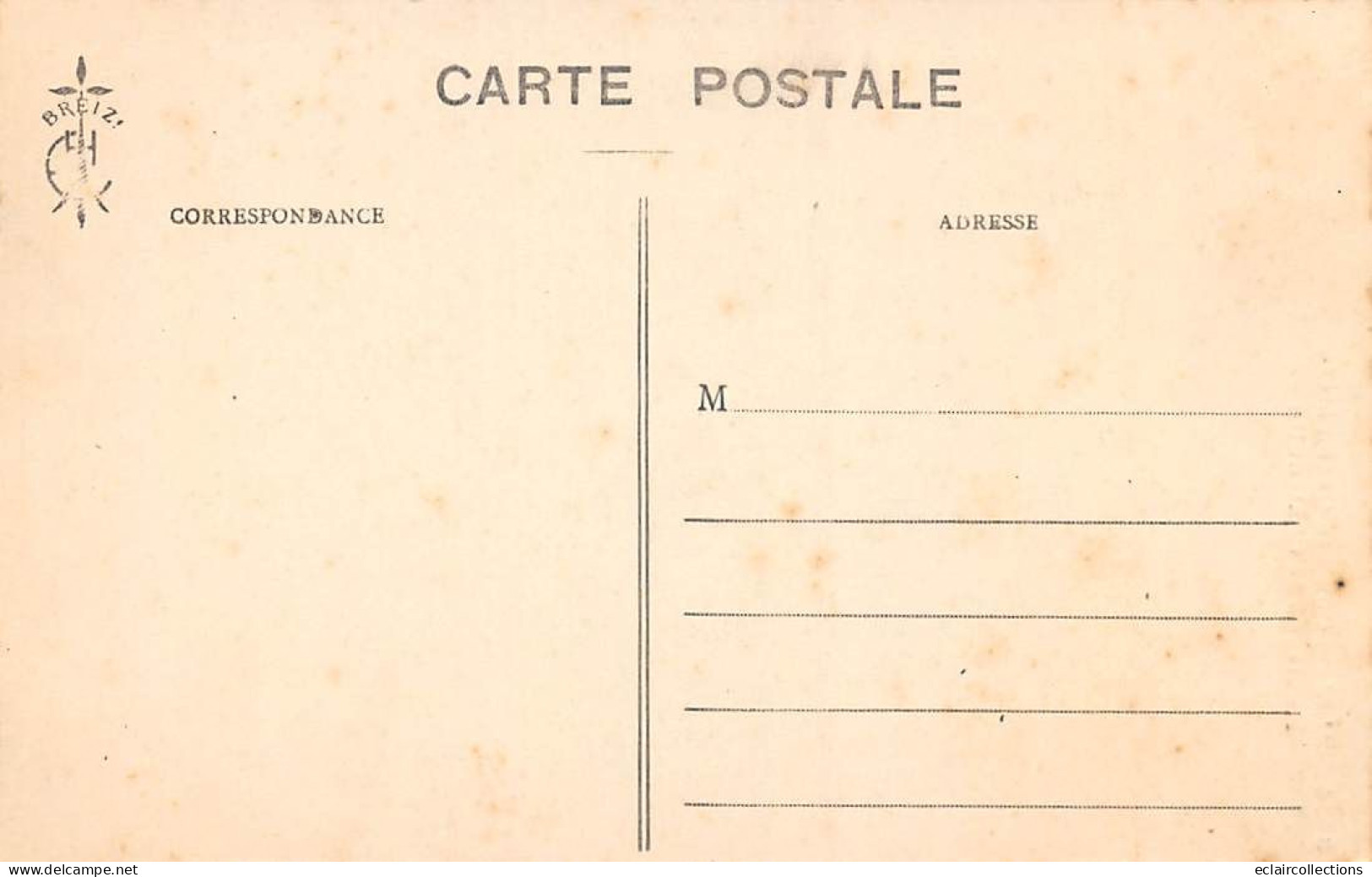 Châteaulin       29         Mam Goz  Lisant Une Histoire A Sa Petite Fille       N° 3014    (voir Scan) - Châteaulin