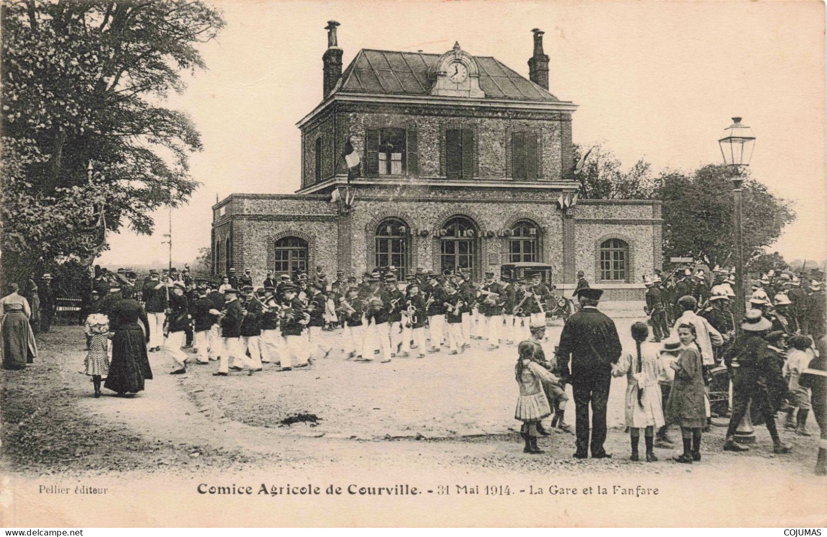 28 - COURVILLE - S16792 - Comice Agricole - 31 Mai 1914 La Gare Et La Fanfare - L23 - Courville