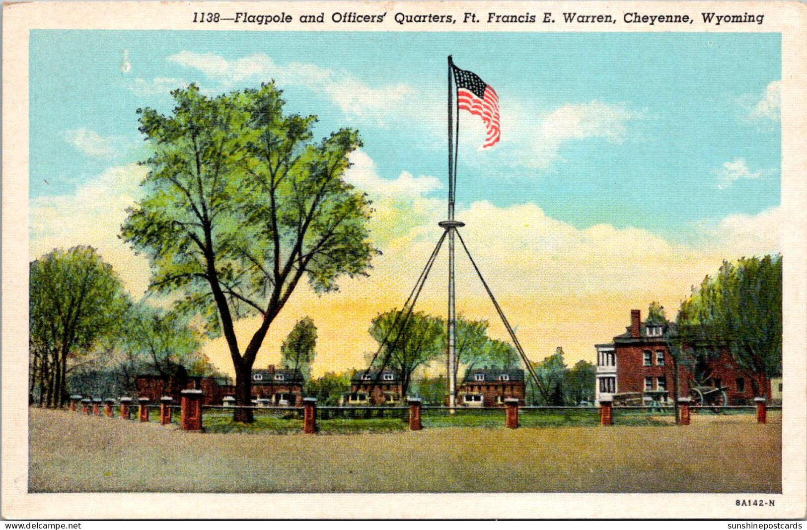 Wyoming Cheyenne Fort Francis E Warren Flagpole And Officers' Quarters - Cheyenne