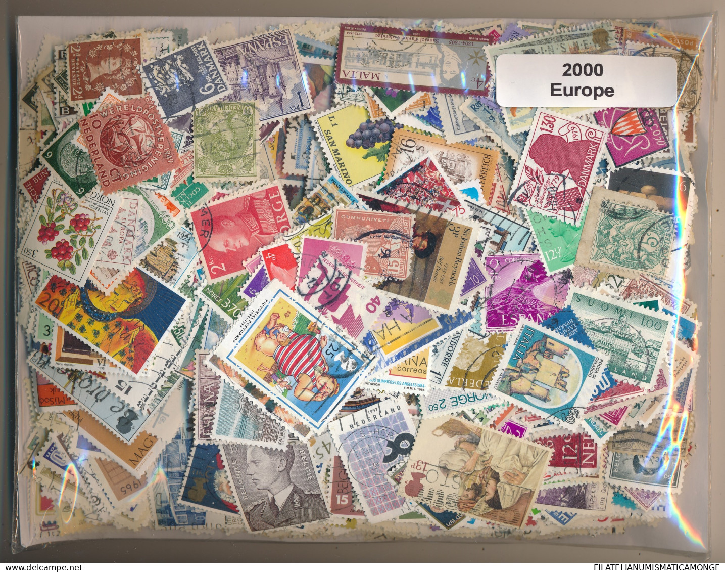  Offer - Lot Stamps - Paqueteria  Paises Europeos 2000 Sellos Diferentes        - Kilowaar (min. 1000 Zegels)