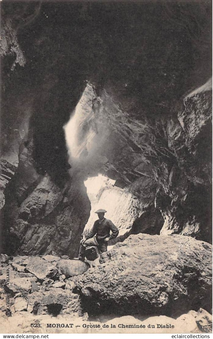 Crozon-Morgat       29        Grotte  De La Cheminée Du Diable     N° 523   (voir Scan) - Crozon