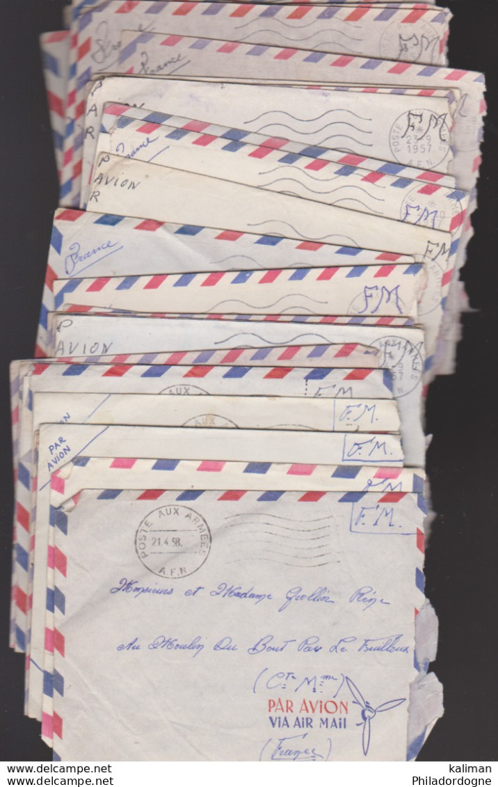 AFN - Lot De 27 Enveloppes FM Dont La Moitié Avec Correspondance - Fin Des Années 50 - Cachets Poste Aux Armées - War Of Algeria