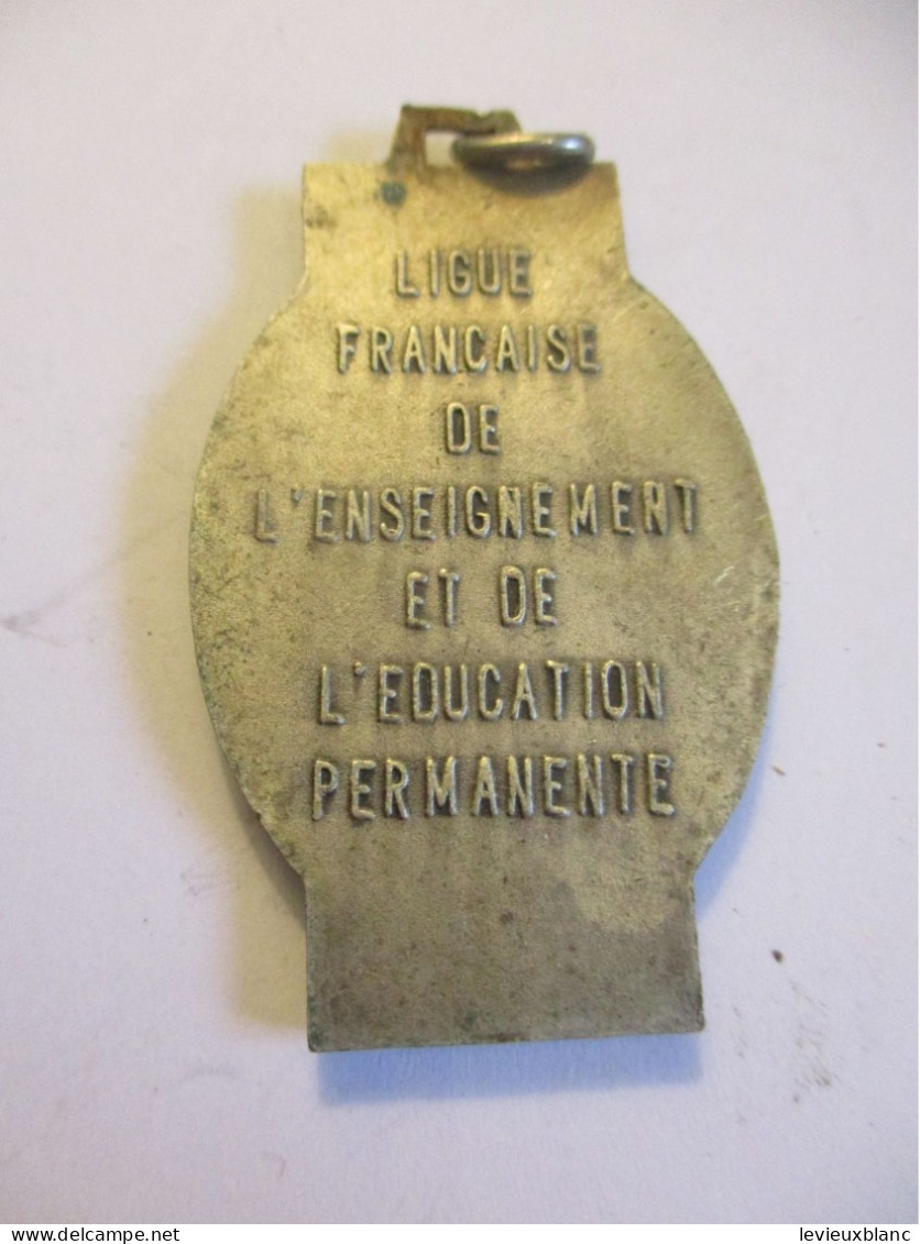 Médaille De Sport/Athlétisme/ UFOLEP/Ligue Française De L'Enseignement/ 1950 - 1980    SPO430 - Athletics