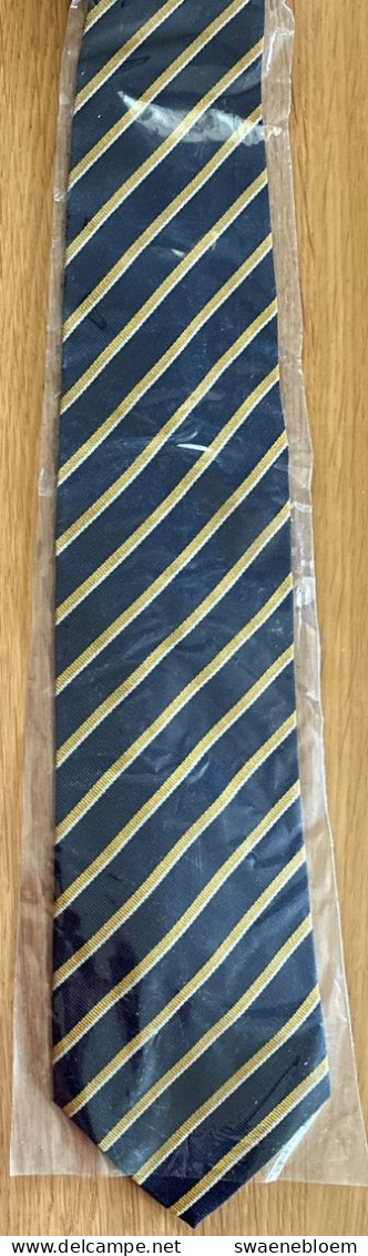 NL.- STROPDAS - DERBY - TIE SILK WOVEN NAVY / GOLD, Necktie - Cravate - Kravate - Ties. - Ties