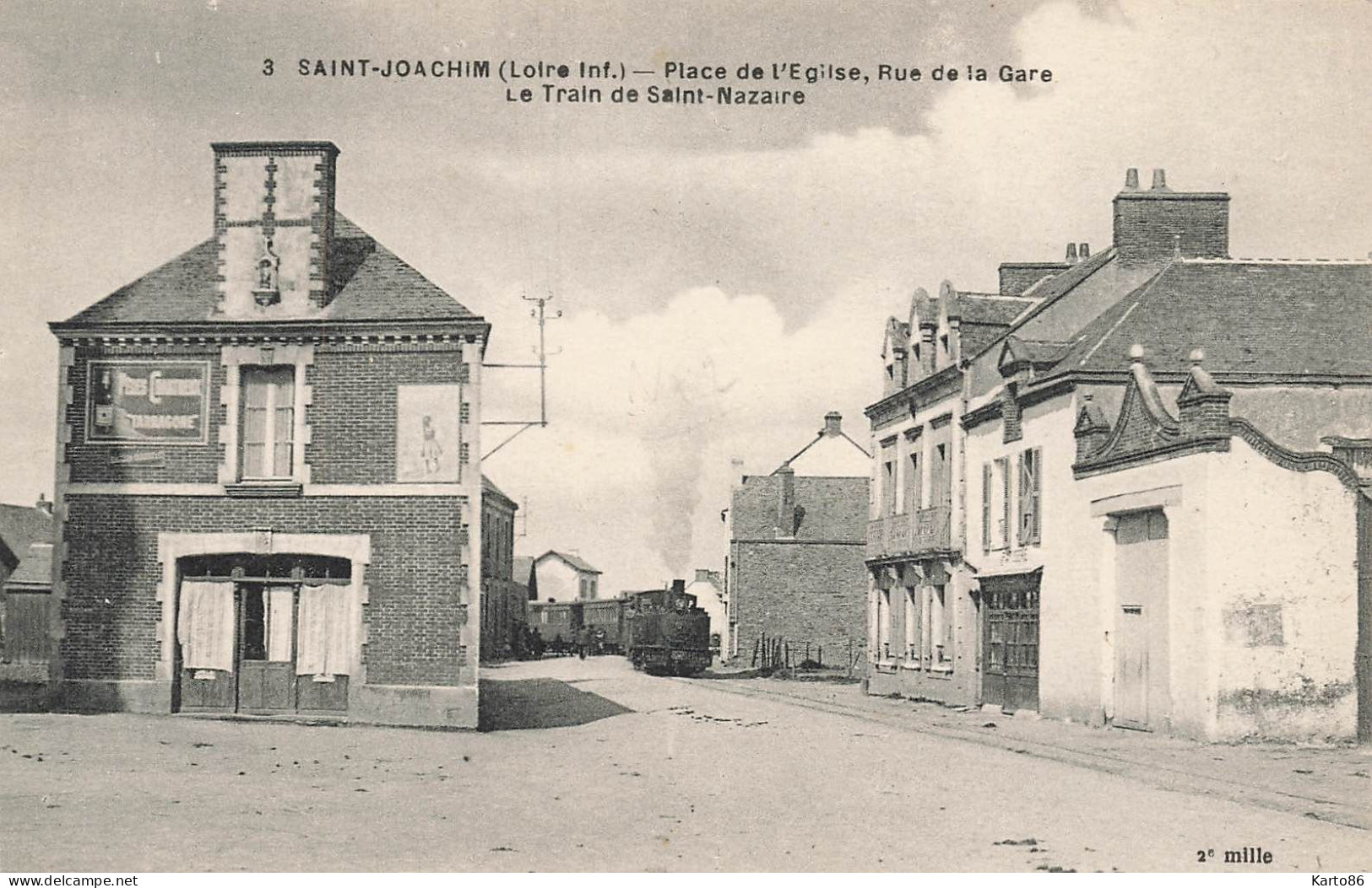 St Joachim * La Place De L'église , Rue De La Gare * Le Train De St Nazaire * Ligne Chemin De Fer - Saint-Joachim