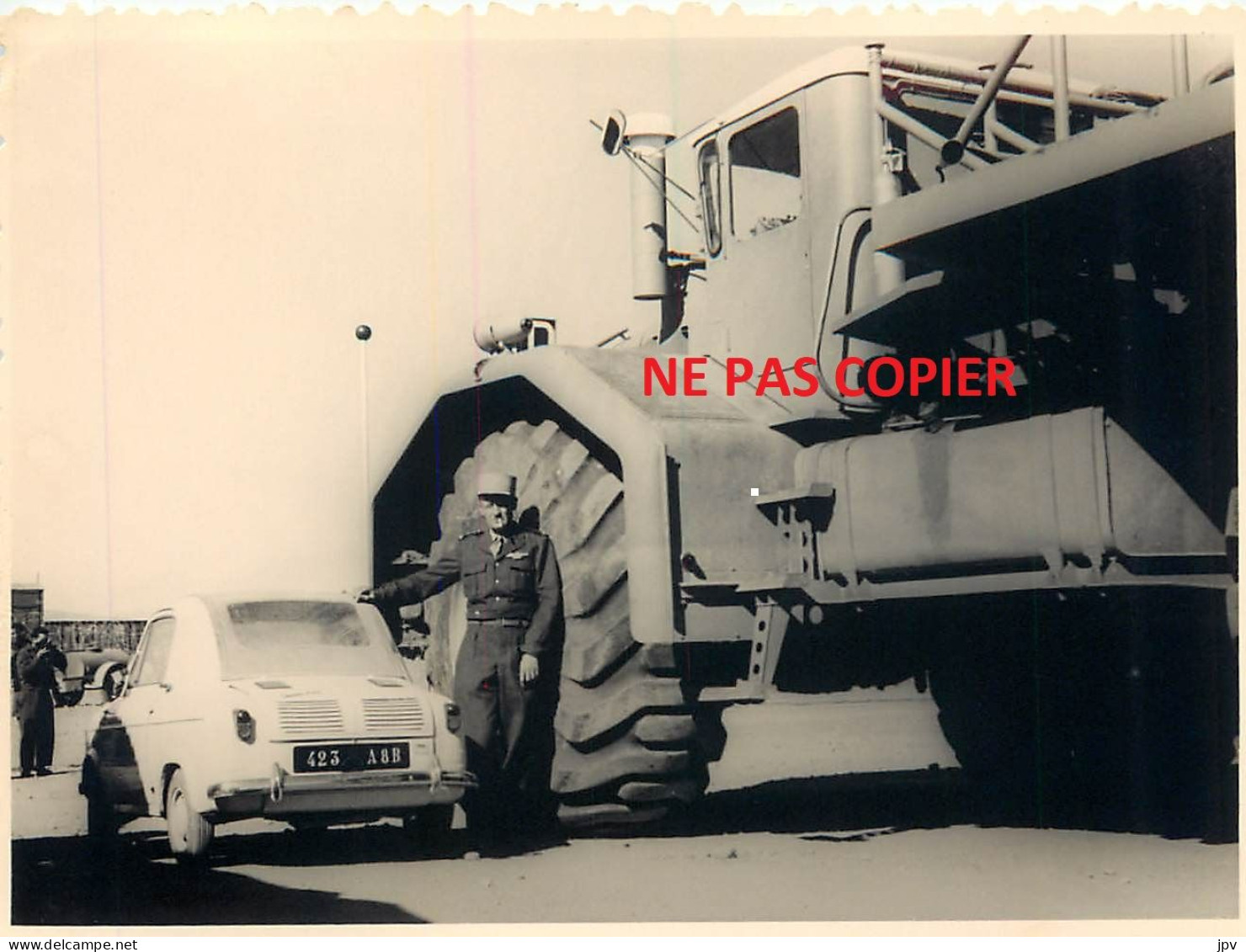 COLOMB BECHAR. LOT De 8 PHOTOS DU BERLIET T100 De 600 CV. - Vehicles