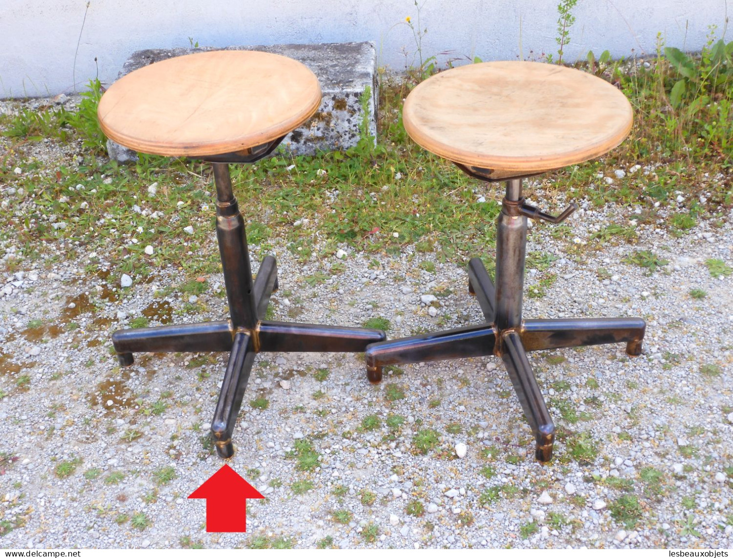 - TABOURET INDUSTRIEL BOIS & METAL VINTAGE REGLABLE EN HAUTEUR déco XXe   E