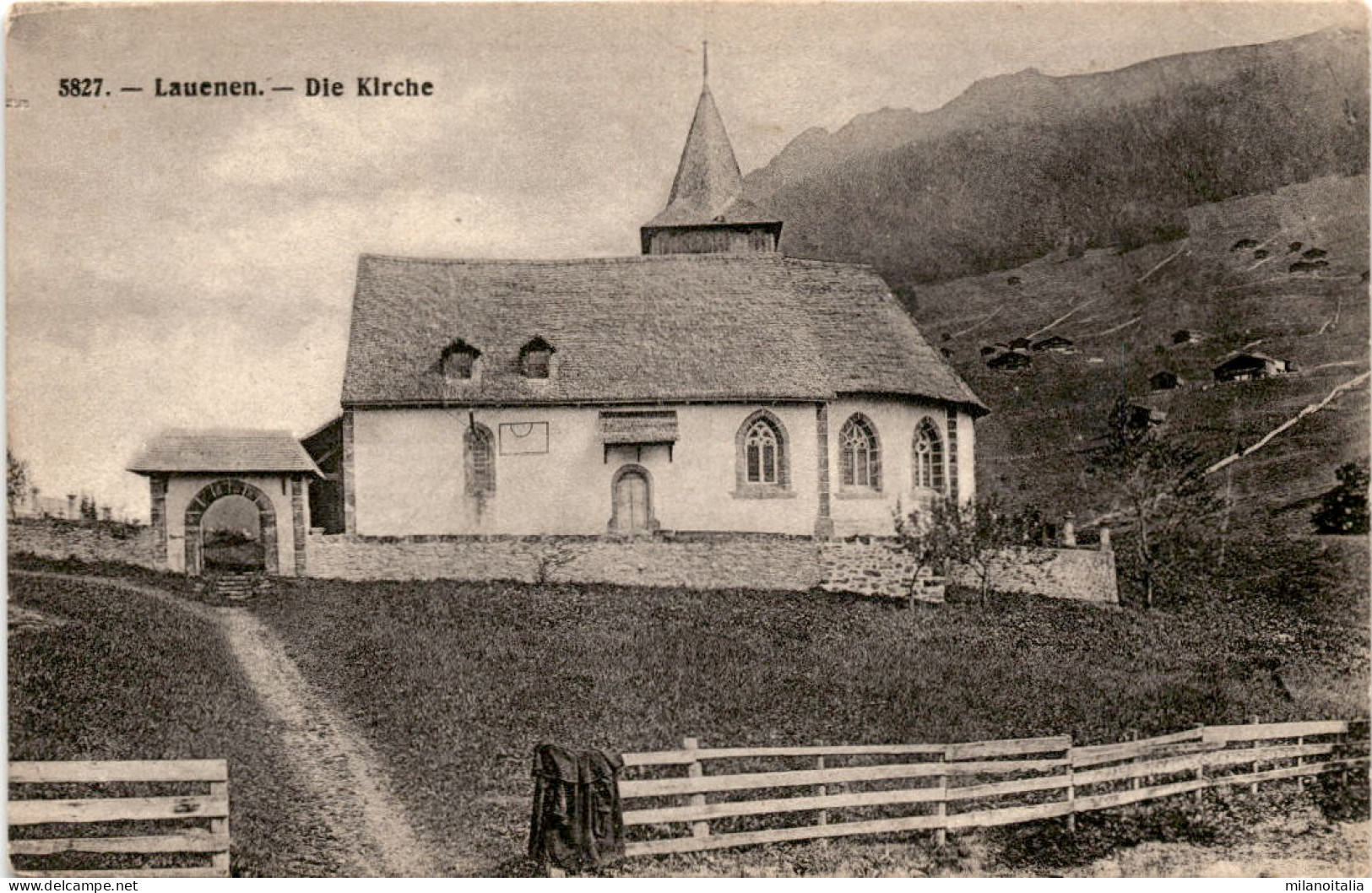 Lauenen - Die Kirche (5827) - Lauenen