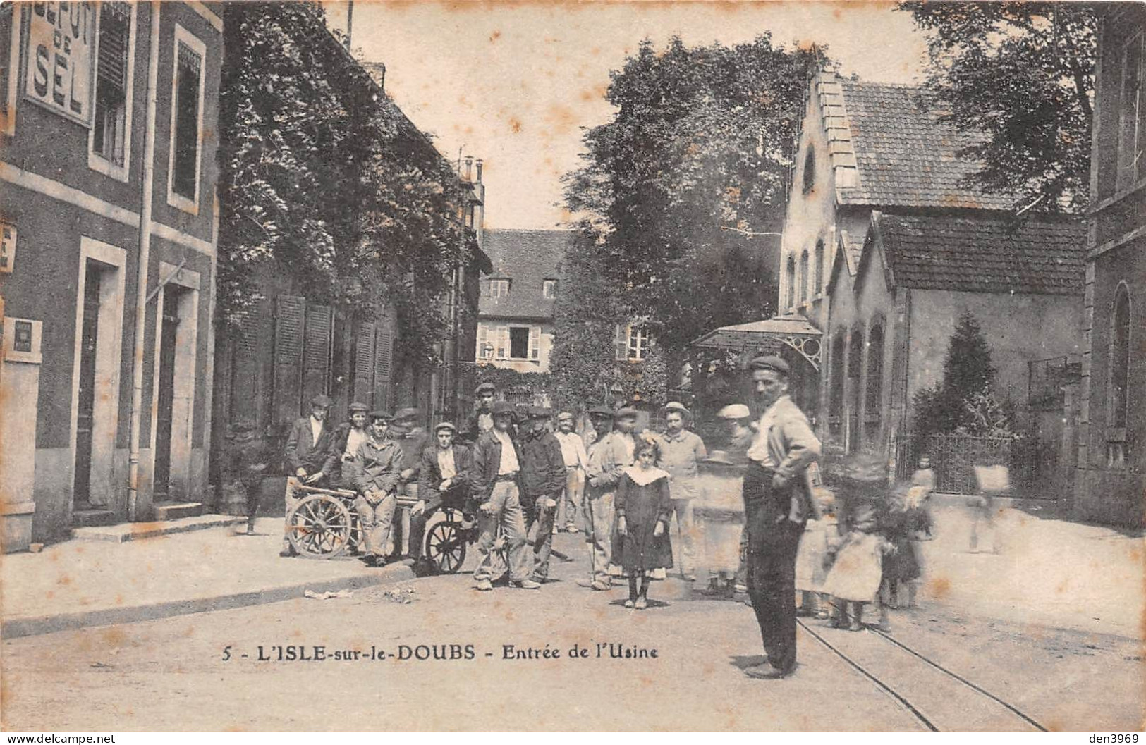 L'ISLE-sur-le-DOUBS (Doubs) - Entrée De L'Usine - Voie Ferrée Du Tramway - Ecrit (2 Scans) - Isle Sur Le Doubs