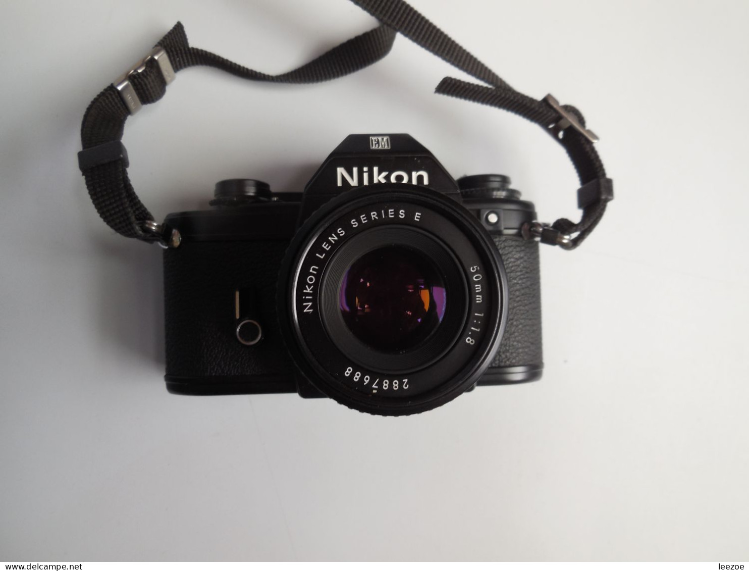 Appareil Photo NIKON EM, Objectif Bien Souple, Non Testé (ref2.5.23.nikon) - Appareils Photo