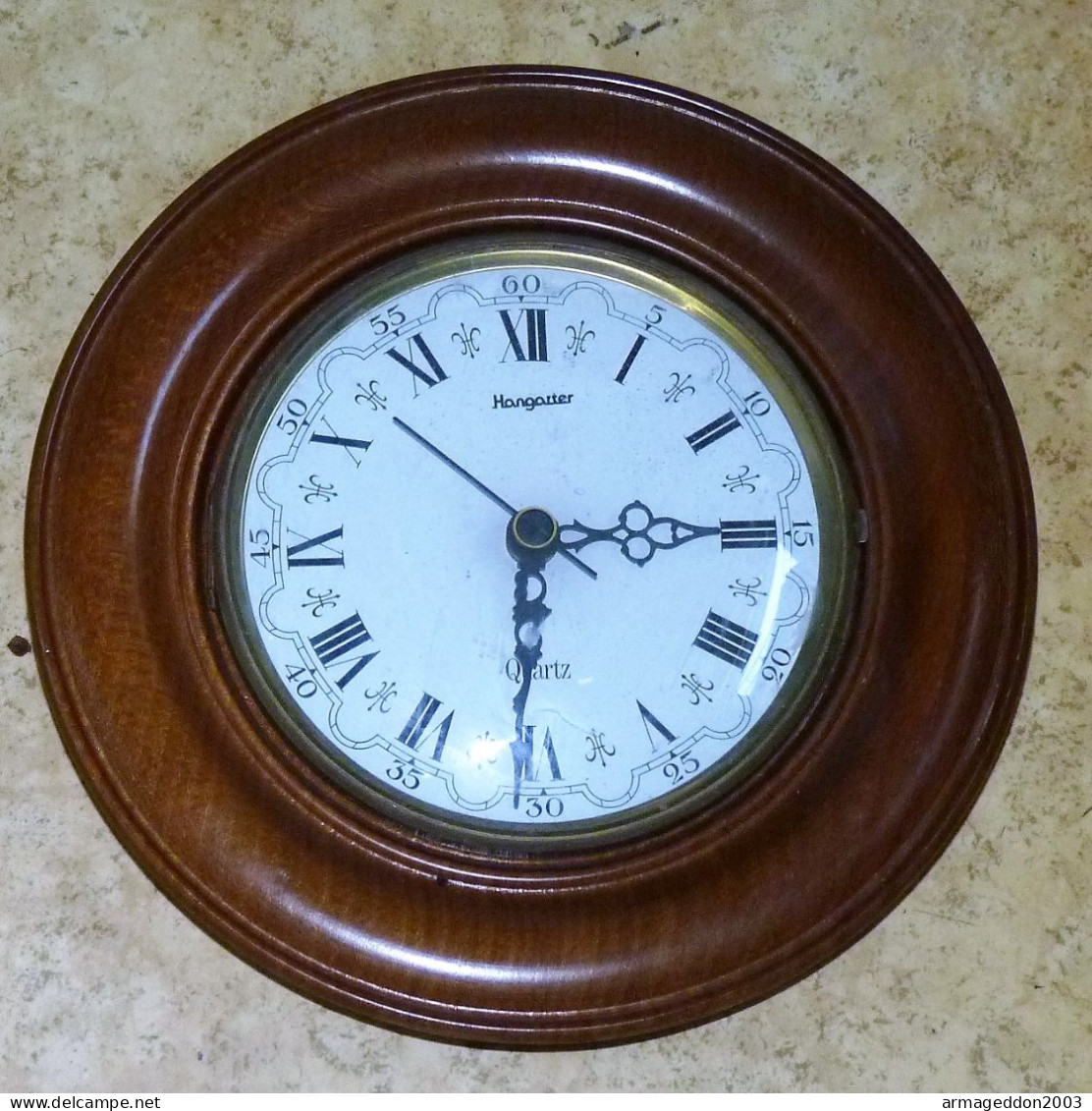 VINTAGE PENDULE MURALE  HANGARTER EN BOIS CHIFFRES ROMAINS VITRE QUI S'OUVRE FONctionne - Clocks