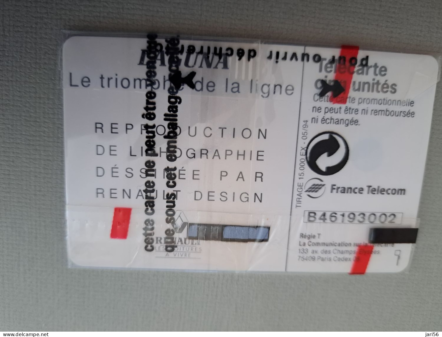 FRANCE/FRANKRIJK   CHIPCARD / PRIVE/ TELECARTE CINQ/ LAGUNA/RENAULT /CAR/   MINT IN WRAPPER     WITH CHIP     ** 13634** - Mobicartes (GSM/SIM)