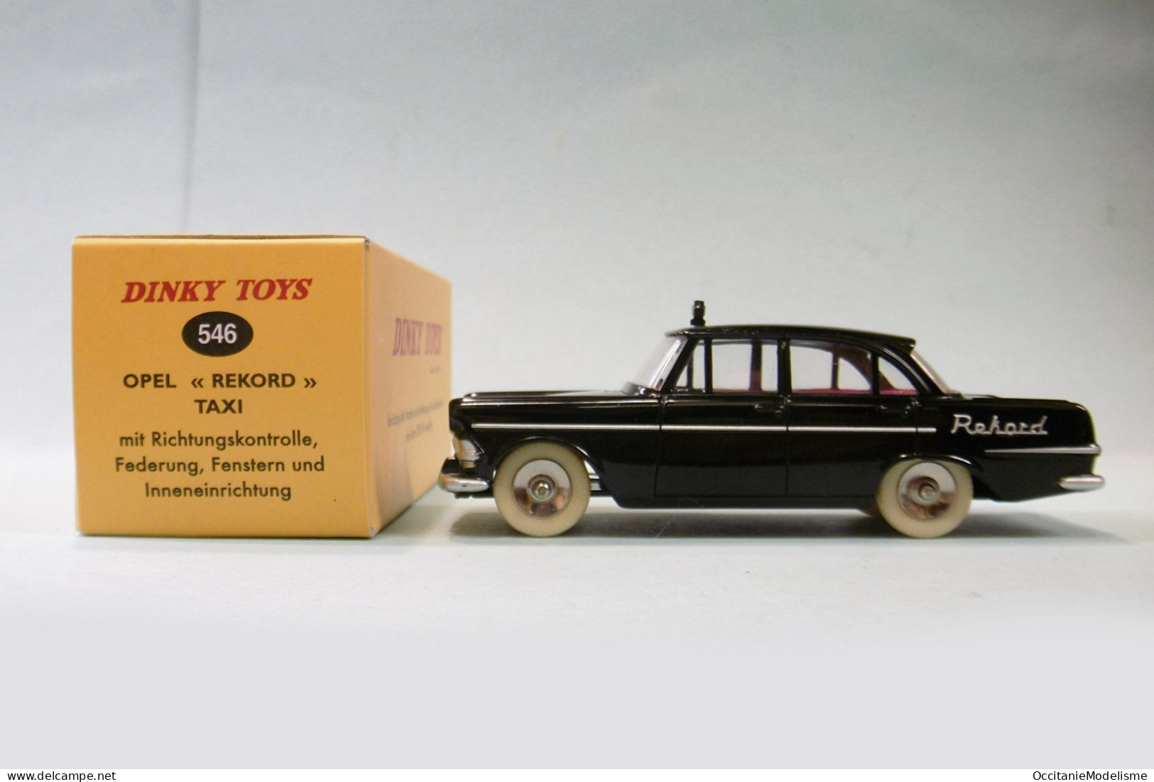 Dinky Toys / Atlas - OPEL REKORD TAXI Noir Réf. 546 BO 1/43 - Dinky