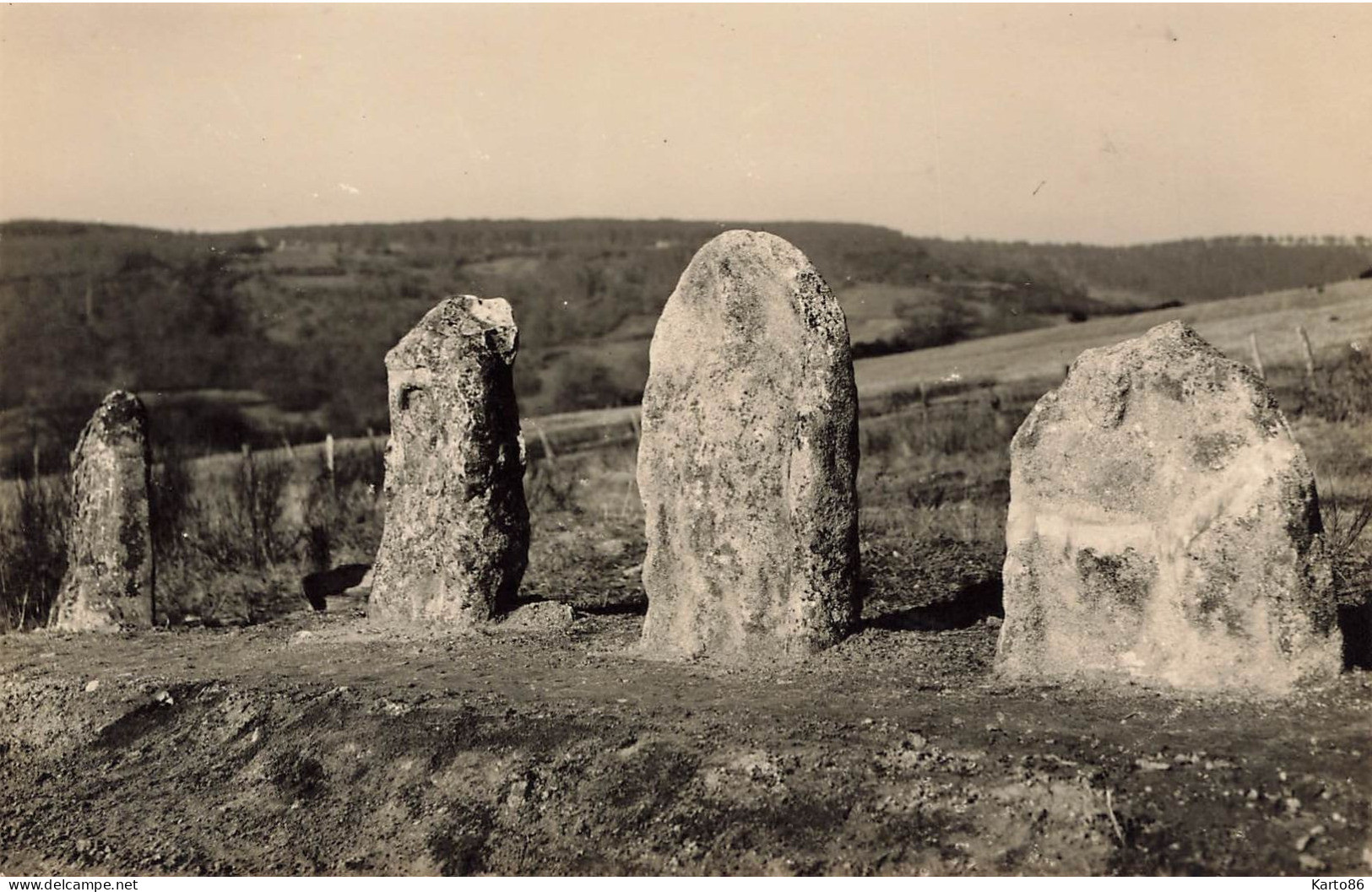 Dolmens & Menhirs * 4 Cartes Photos à Situer ! * Dolmen Menhir Pierre Pierres Monolithe Mégalithe - Dolmen & Menhirs