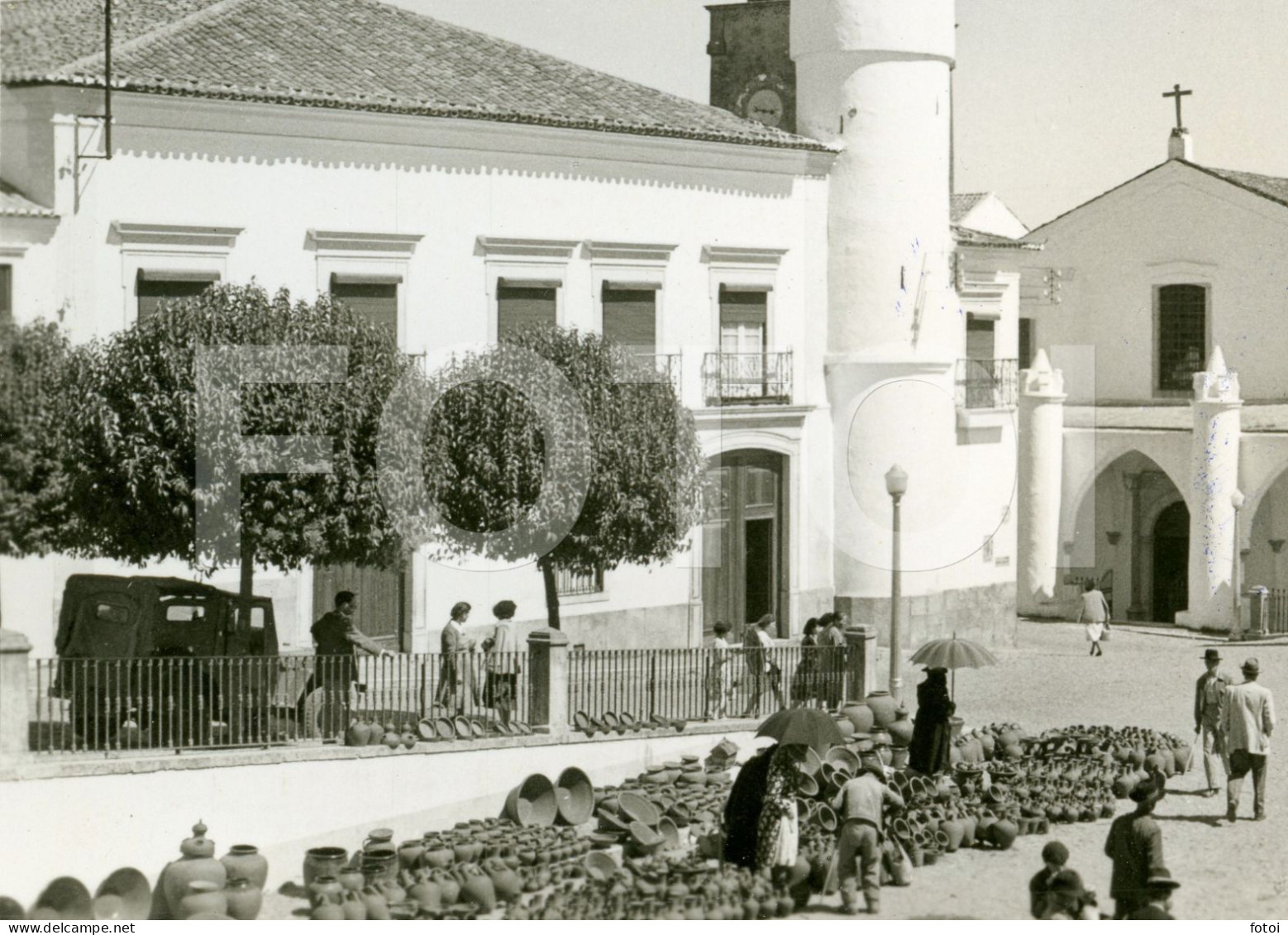 REAL PHOTO POSTCARD ALENTEJO MERCADO LOIÇA BARRO BEJA PORTUGAL CARTE POSTALE JEEP LAND ROVER - Beja