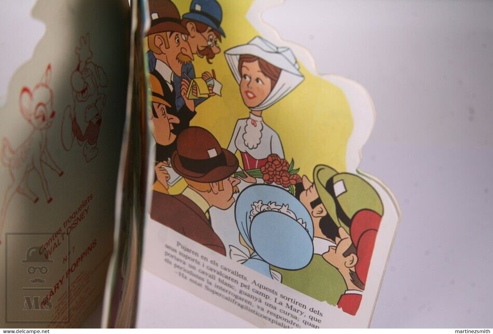 Original 1987 Mary Poppins Walt Disney Die-Cut Children's Book - Catalan - Toray - Juniors