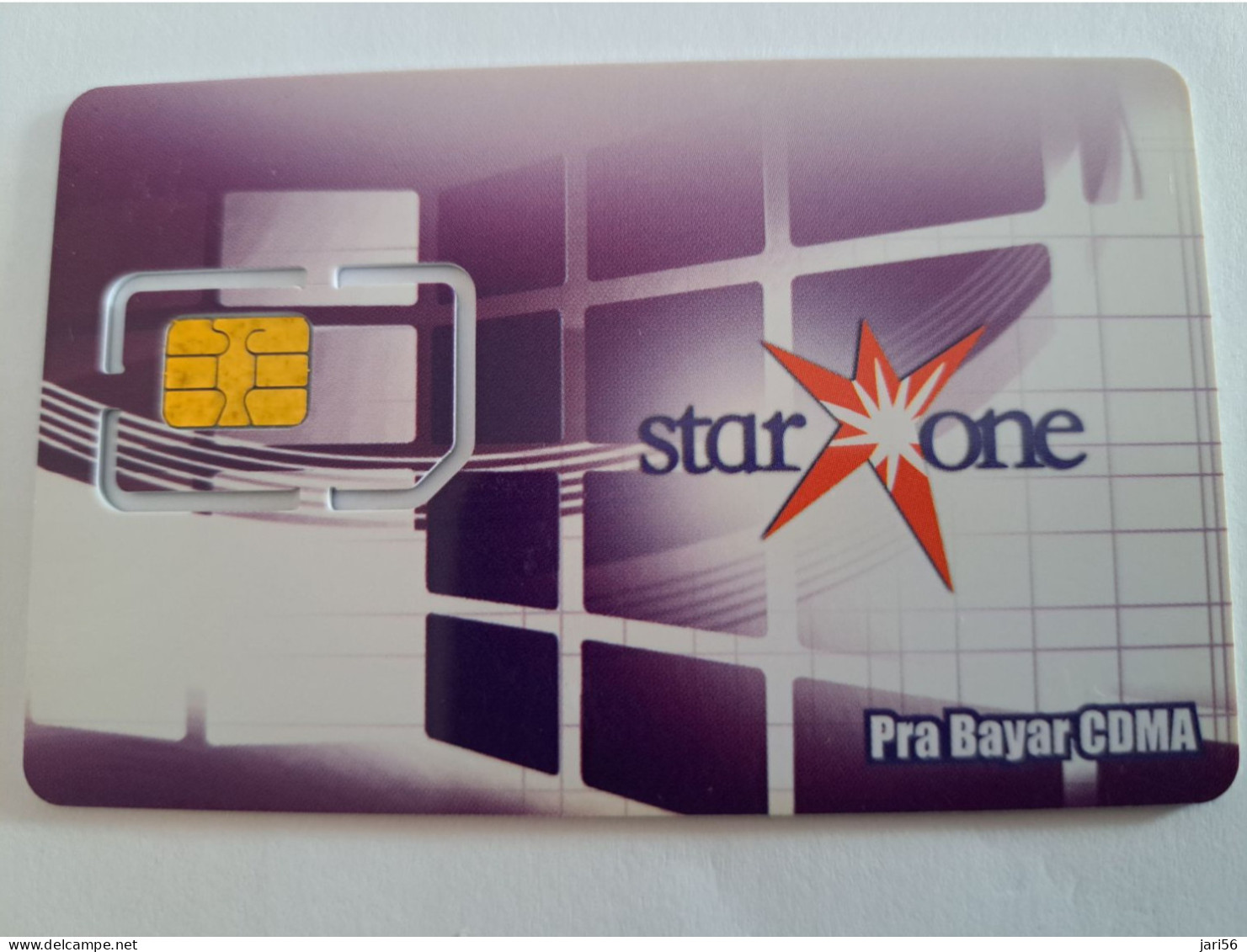 INDONESIA  GSM PREPAID/ CHIP / INDOSAT / STAR ONE / PRA BAYAR COMA    MINT CARD    **13658 ** - Indonésie