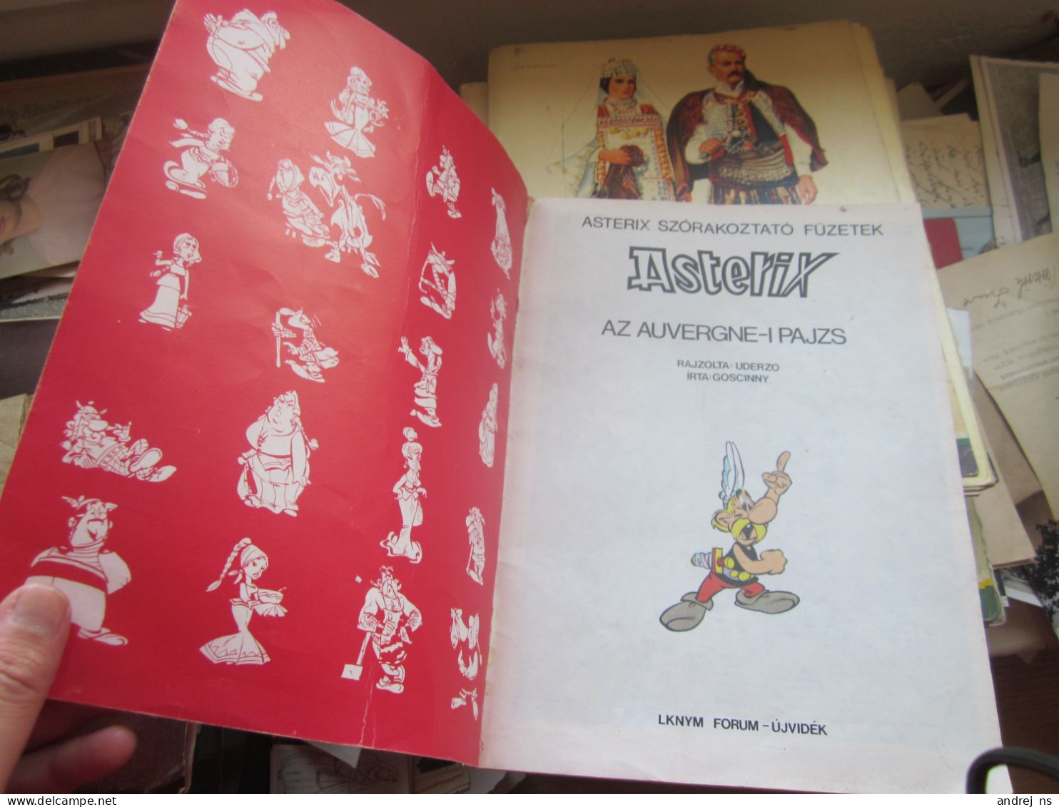 Asterix Az Auvergne - I Pajzs Serbian Edition In Hungarian Forum Ujvidek Novi Sad - Comics & Manga (andere Sprachen)