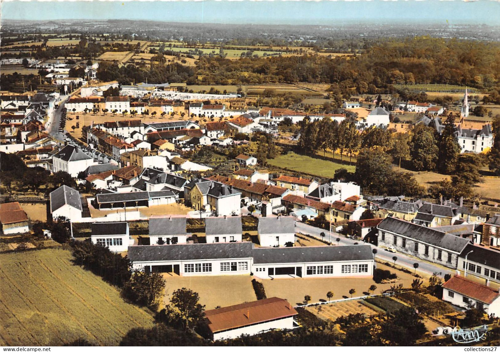 79-L'ABSIE- VUE GENERALE AERIENNE AU 1er PLAN LE COLLEGE D'ENSEIGNEMENT GENERAL - L'Absie