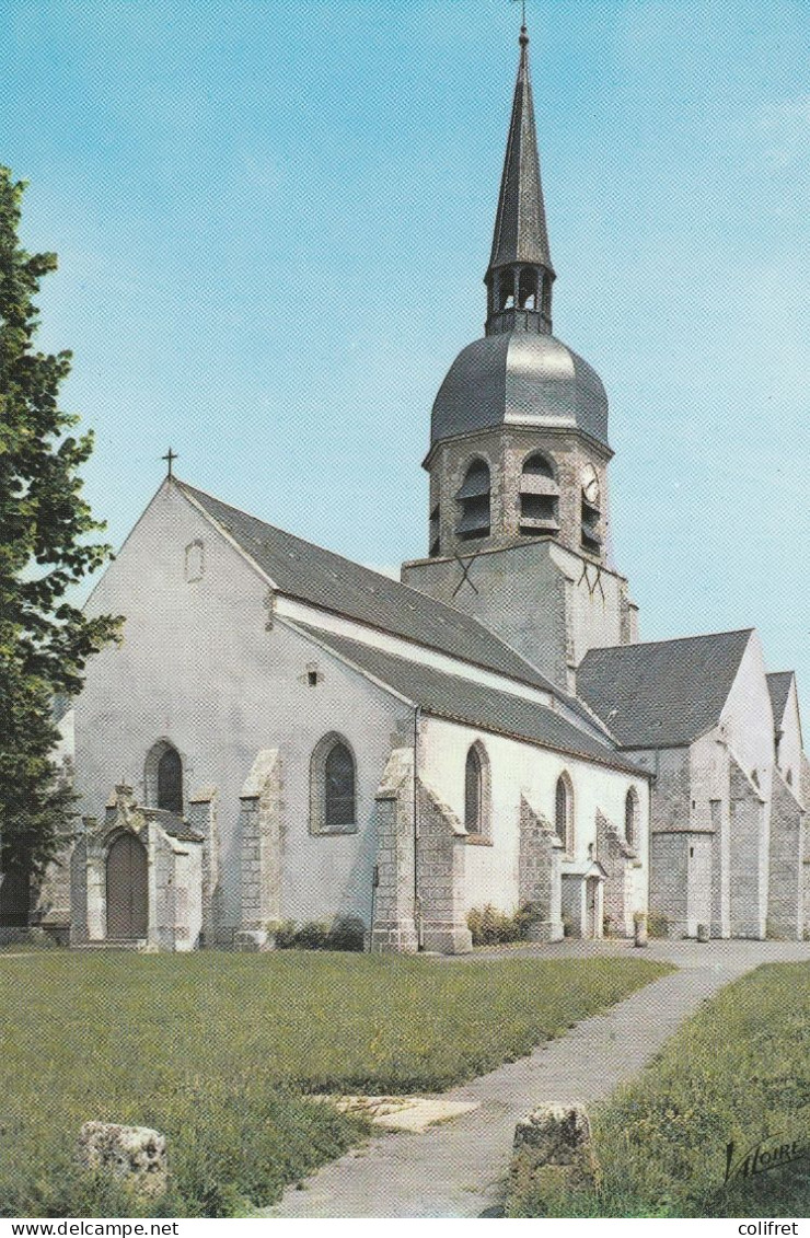 45 - Artenay  -  L'Eglise Saint-Victor - Artenay