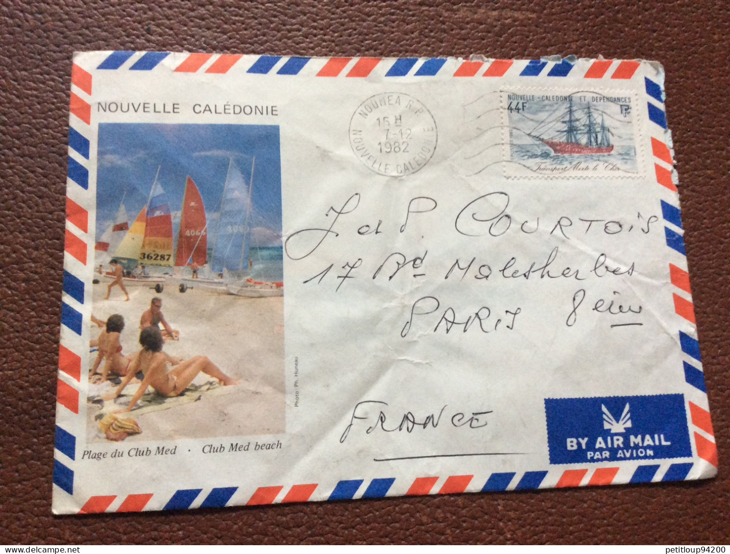 * POSTE AÉRIENNE   Nouvelle Caledonie   89 - Cartas & Documentos