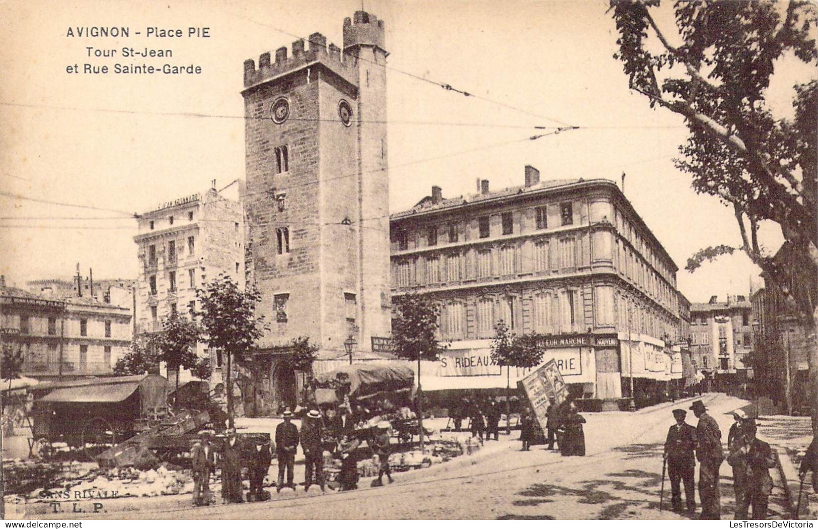 FRANCE - 84 - Avignon - Place Pie - Tour St-Jean Et Rue Sainte-Garde - Carte Postale Ancienne - Avignon