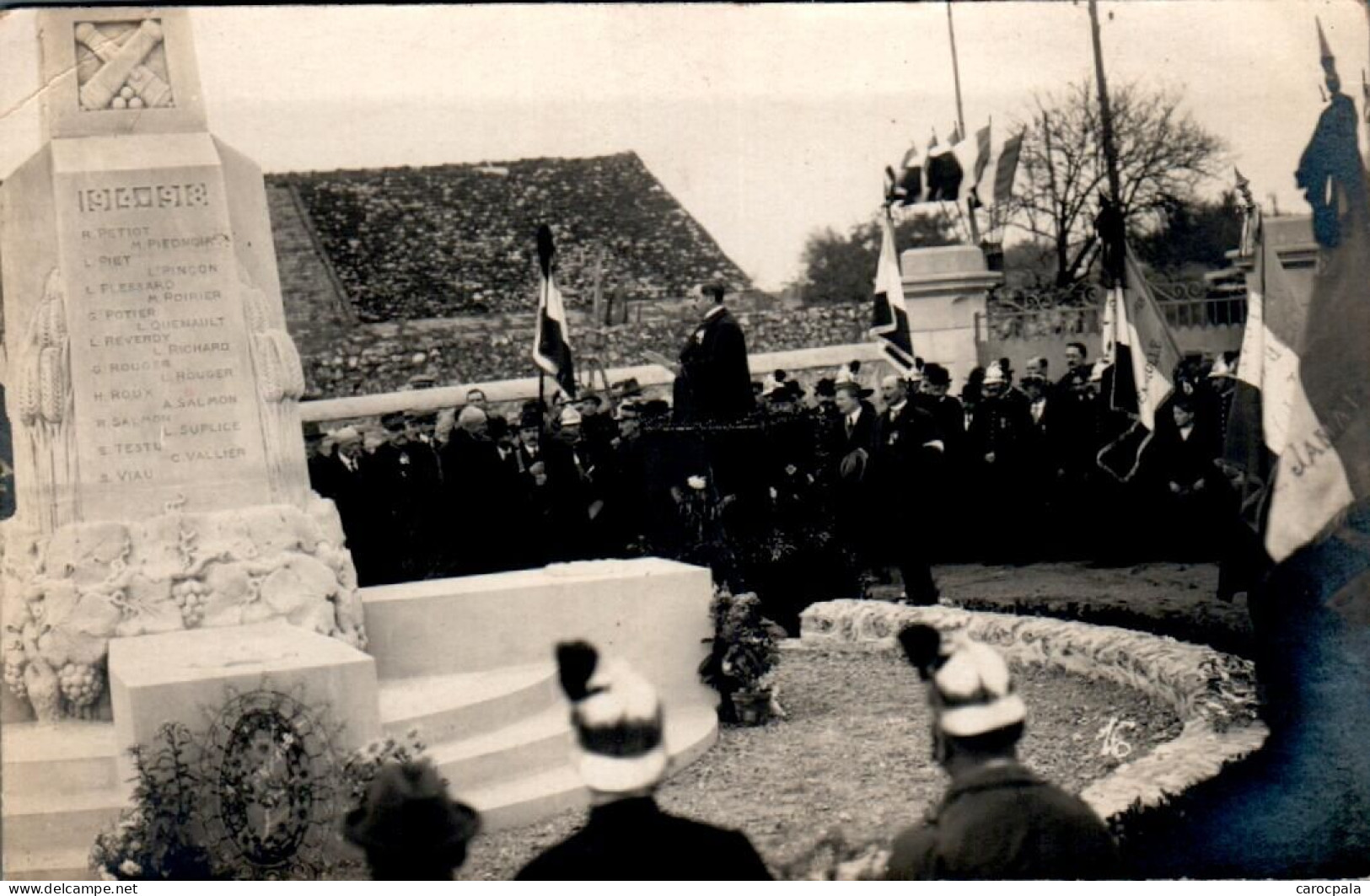 Carte Photo Vers 1930 Inauguration Monument Aux Morts De Nazelles Ou Fondettes ? - Fondettes