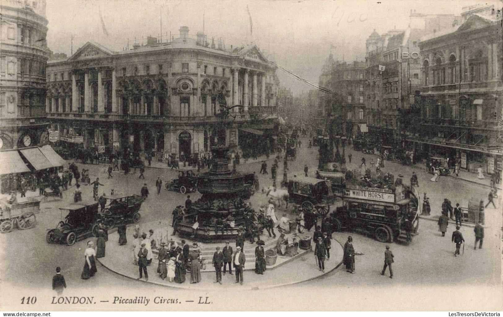 ROYAUME-UNI - London- Piccadilly Circus. - LL - Bus Londonien - Fontaine - Animé - Carte Postale Ancienne - Piccadilly Circus