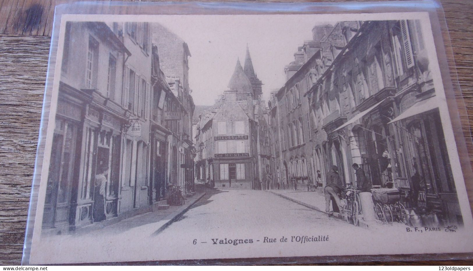 50  VALOGNES - Valognes