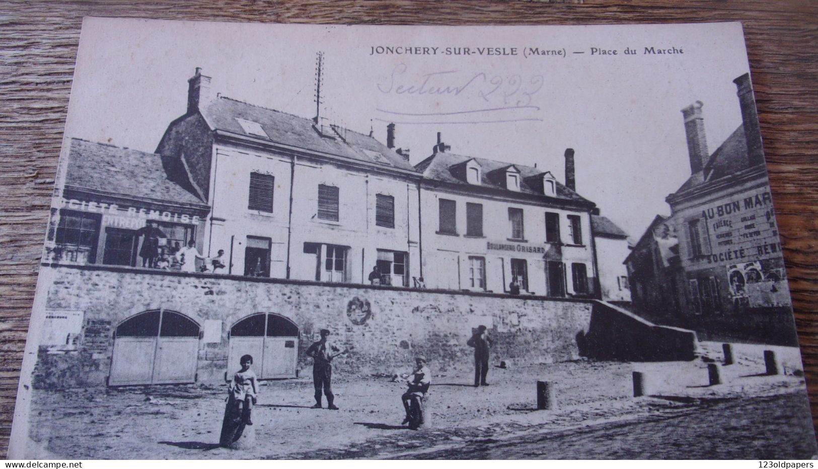 51  MARNE   JONCHERY SUR VESLE PLACE DU MARCHE  1917 - Jonchery-sur-Vesle