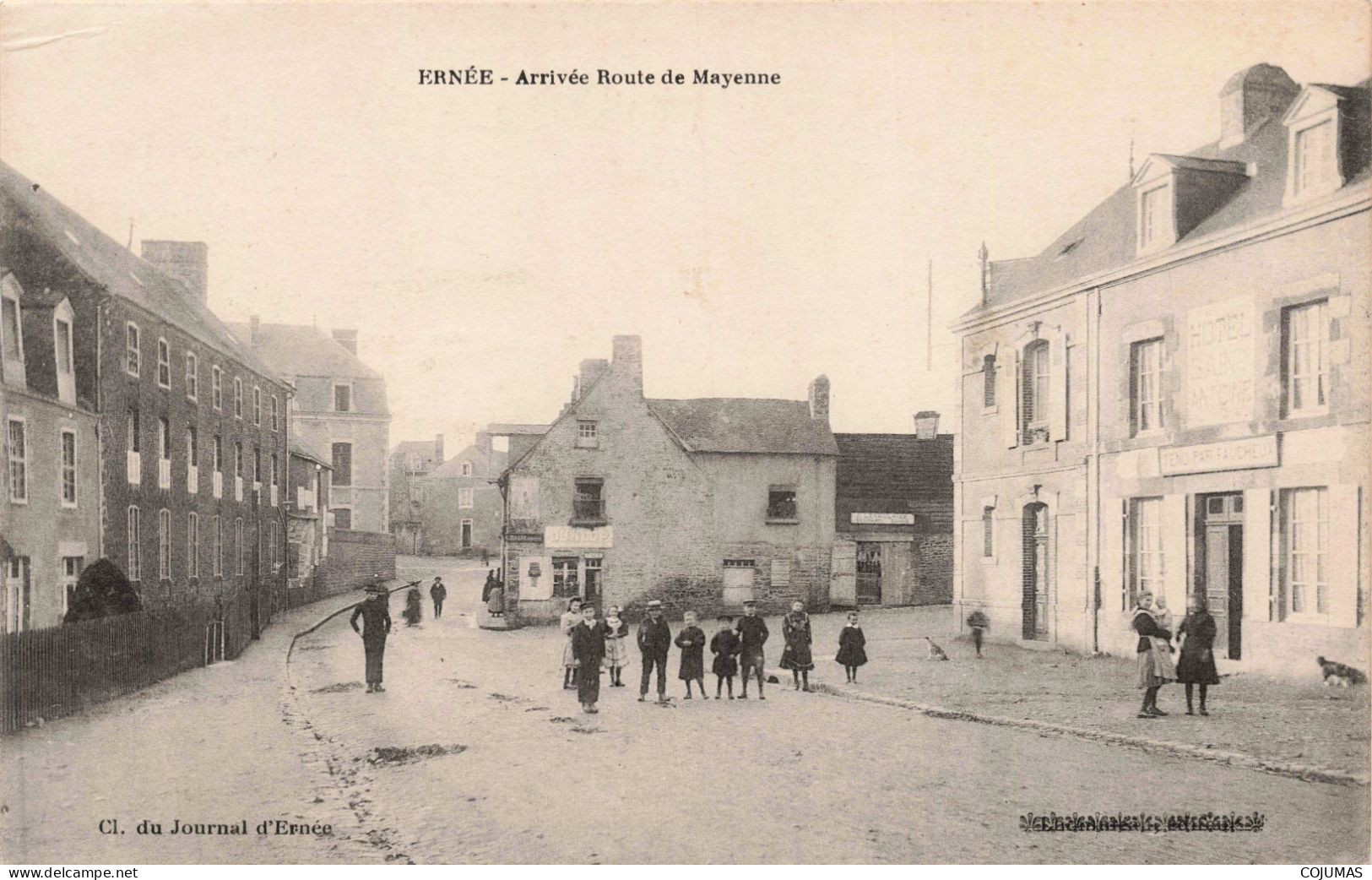 53 - ERNEE - S19514 - Arrivée Route De Mayenne - Ernee