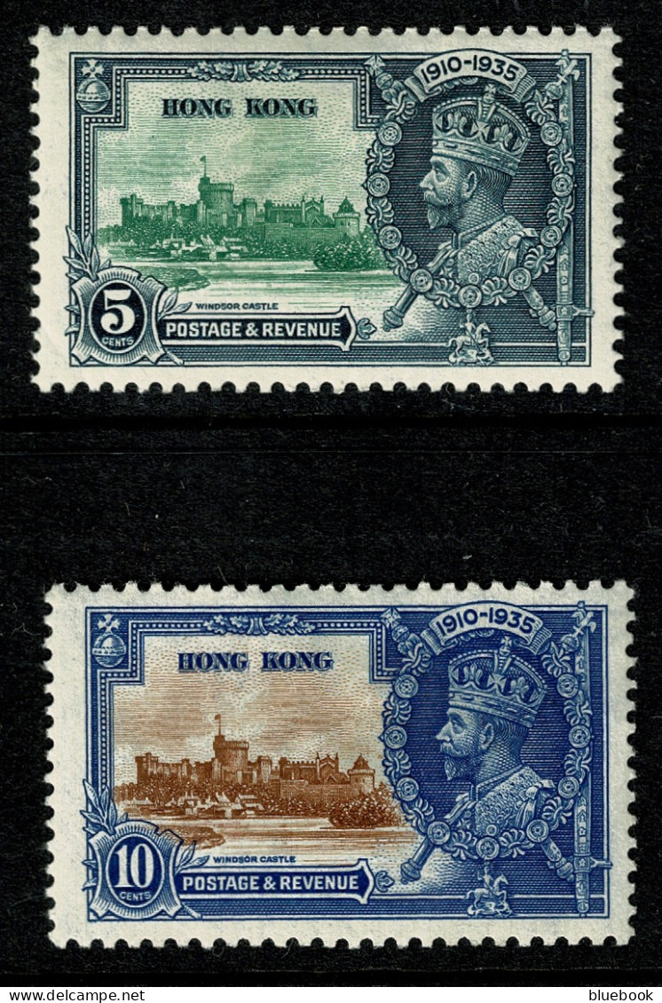 Ref 1621 - Hong Kong KGV 1935 Silver Jubilee (2) SG 134/135 - Lightly Mounted Mint Stamps - Unused Stamps