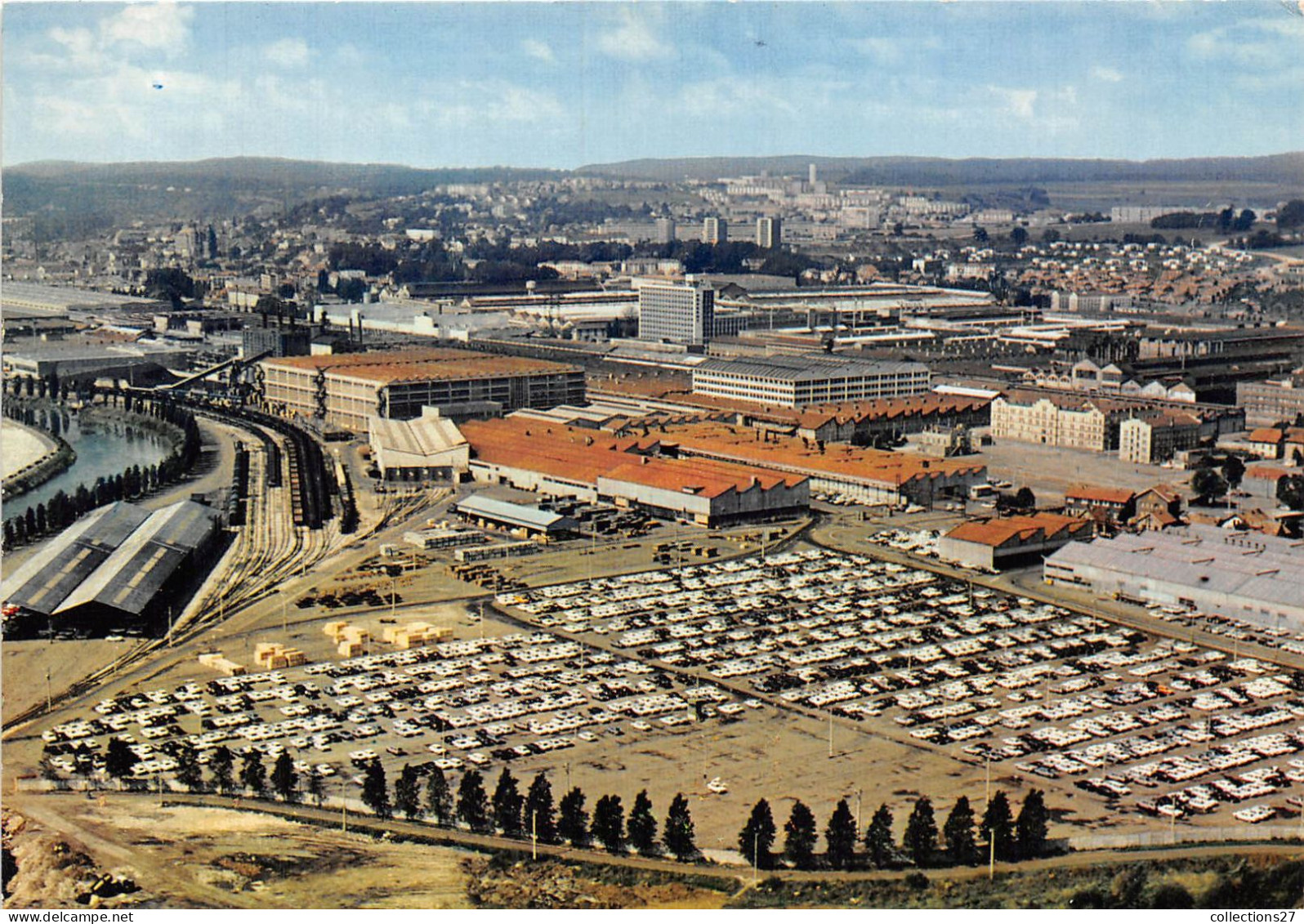 25-SOCHAUX-MONTBELIARD-  VUE GENERALE AERIENNE LES USINES PEUGEOT - Sochaux