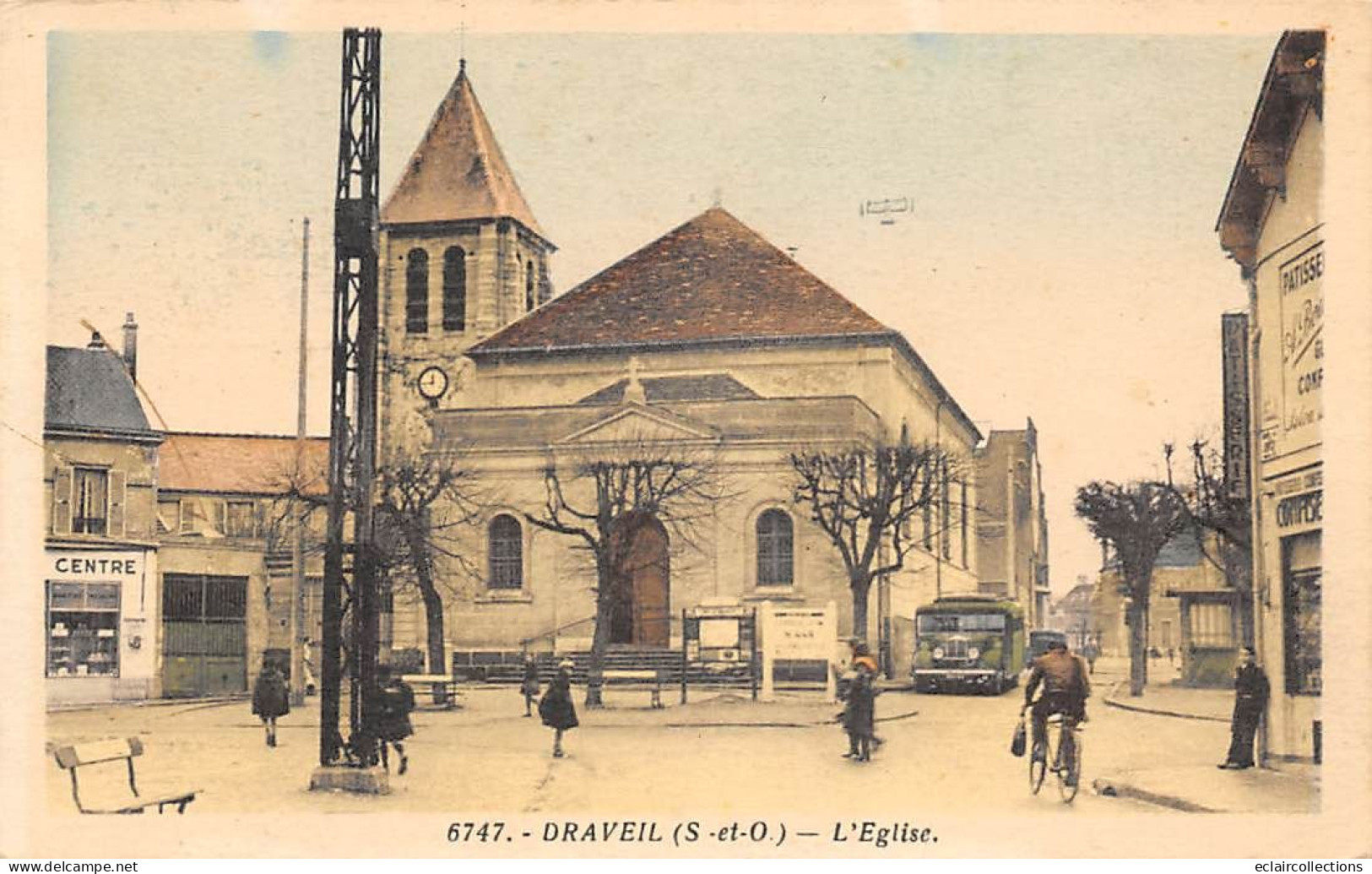 Draveil           91        Place De L'Eglise. Autobus   N° 6747      (voir Scan) - Draveil