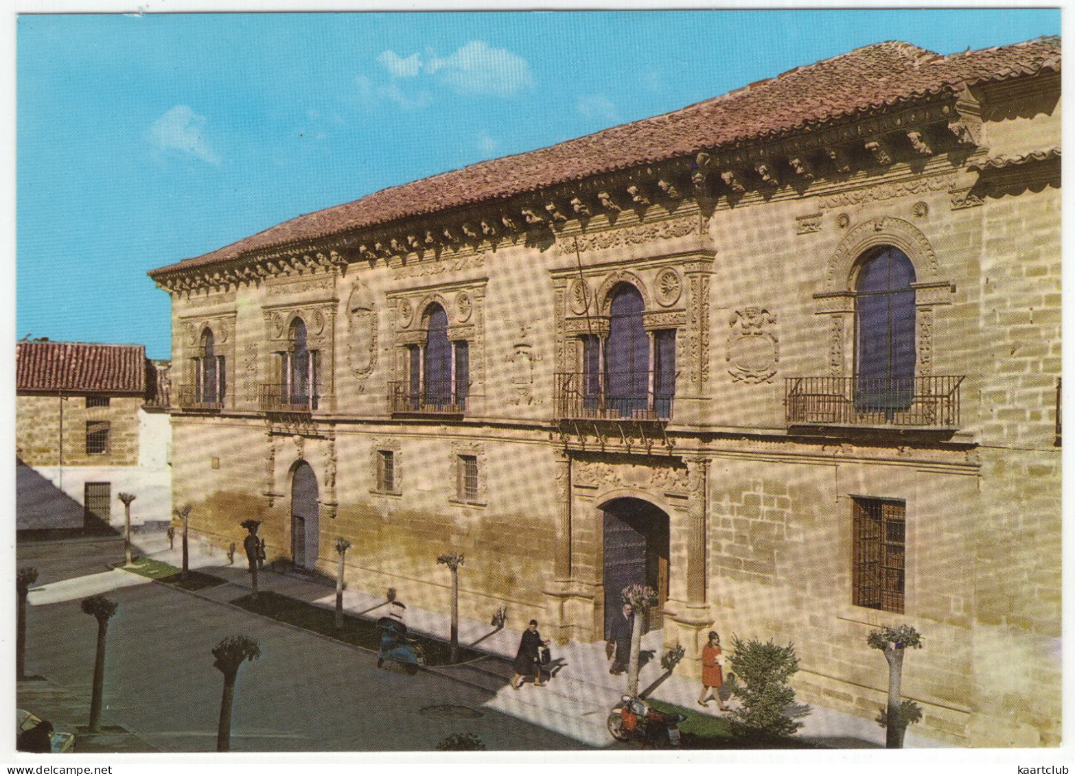 2.001 Baeza - Ayuntamiento / Hotel De Ville / Corporation - (Espana/Spain) - Scooter & Motorcycle - Jaén