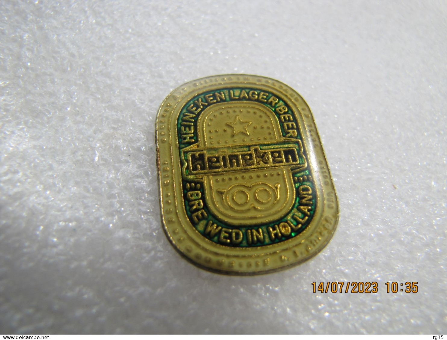 PIN'S    HEINEKEN      BIÈRE - Beer