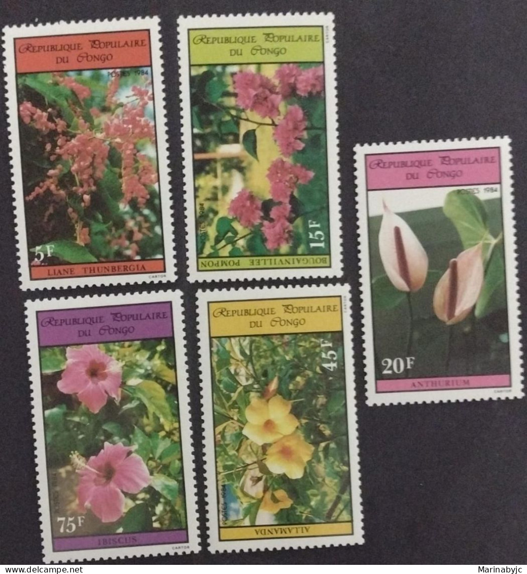 SD)1984, CONGO, FLORA, TUNBERGIA, BOUGAINVILLE, HIBISCUS, YELLOW TRUMPET, FLAMINGO FLOWER, MNH - Sonstige & Ohne Zuordnung