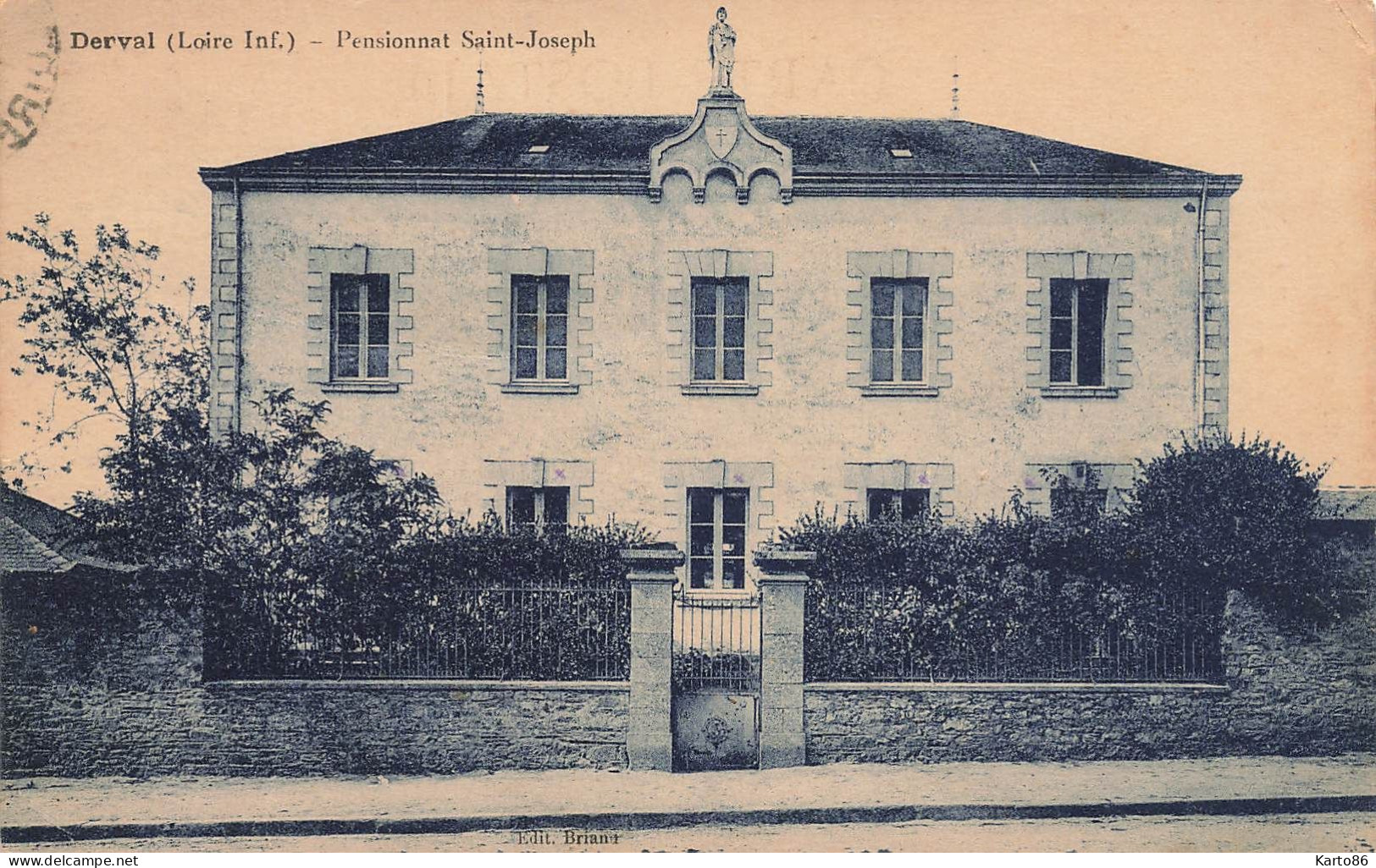 Derval * Façade Du Pensionnat St Joseph * école - Derval