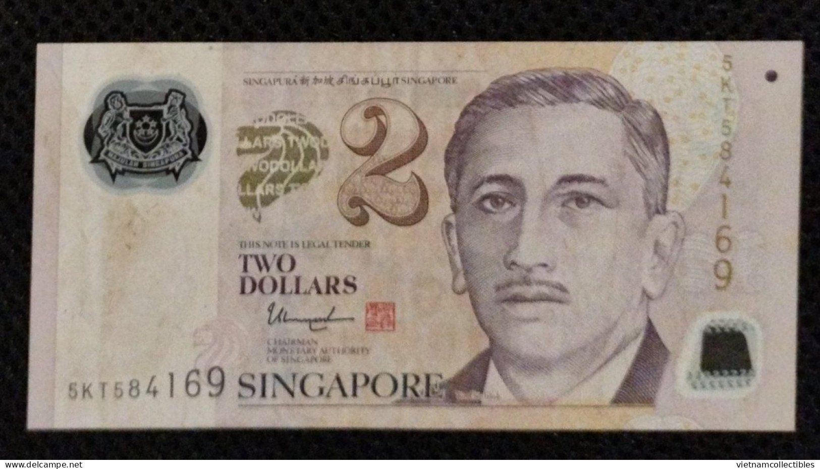 Singapore 2 Dollars VF Polymer Banknote Note / 02 Photos - Singapore