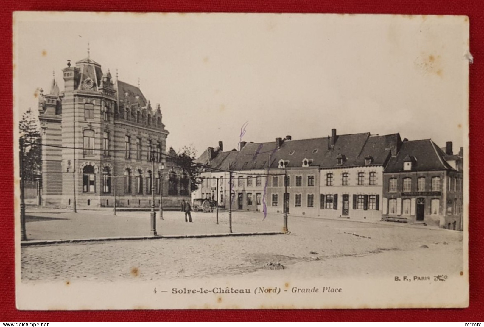 CPA - Solre Le Chateau -(Nord) - Grande Place - Solre Le Chateau