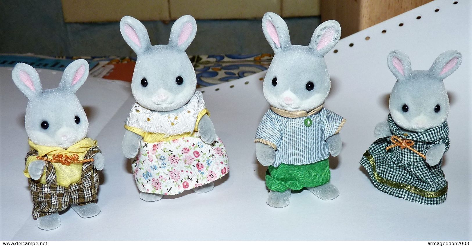 Sylvanian Families Lot De 4 Lapins Bunny Rabbits  Be - Other & Unclassified