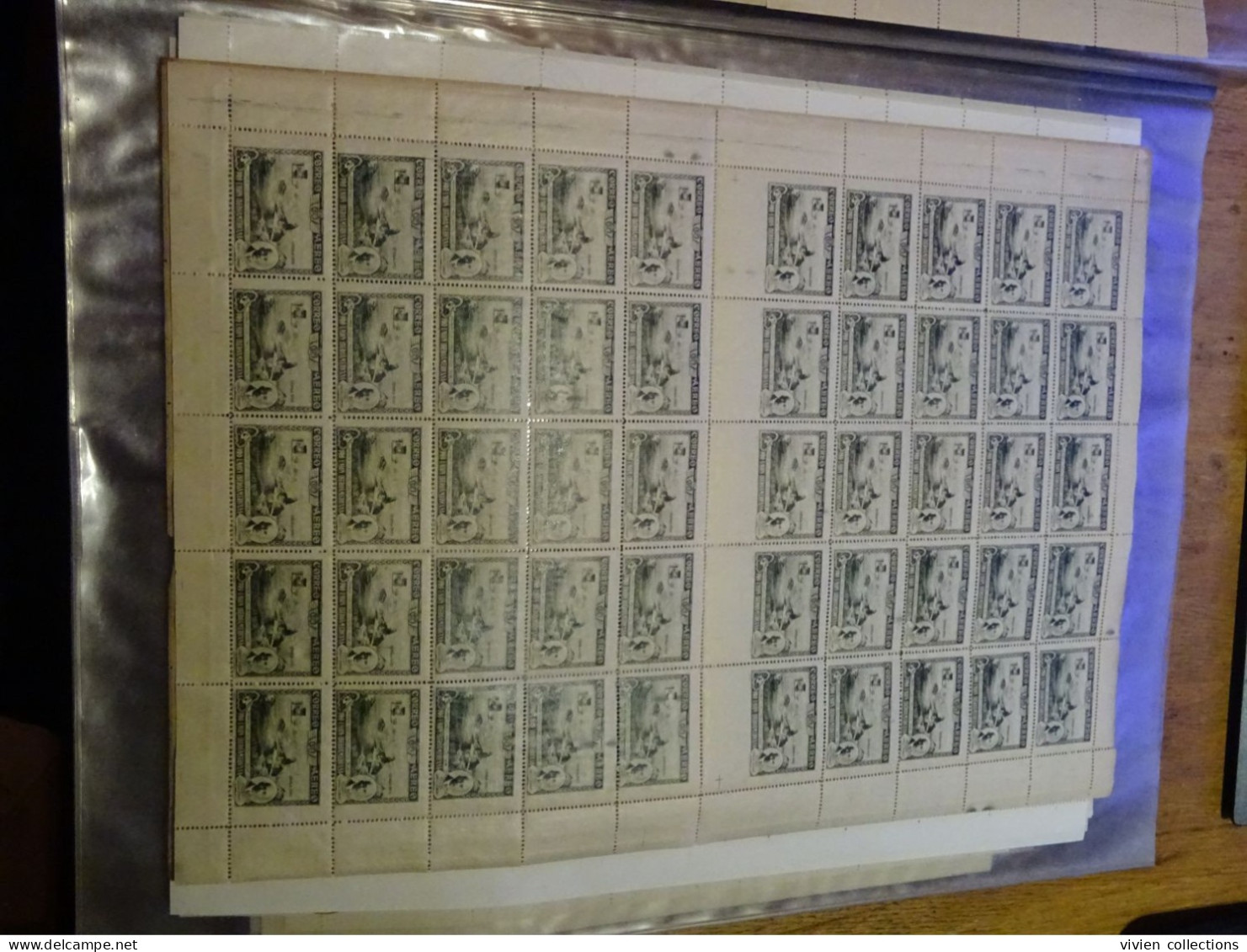 Espagne Poste Aérienne Feuilles Complètes PA N° 76, 77 Et 79 Dont Variété Interpanneau Dentelé D'un Seul Coté Sur N° 76 - Unused Stamps